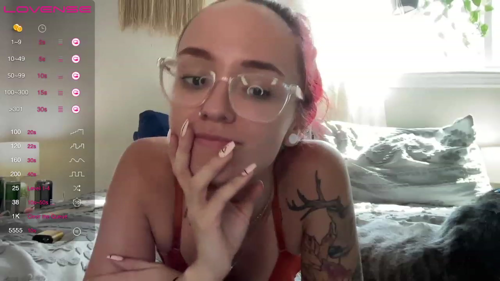 Gallery image thumbnail from Plantbabeee's myfreecams stream on, 08/16/2023, 20:31 image 17 of 20