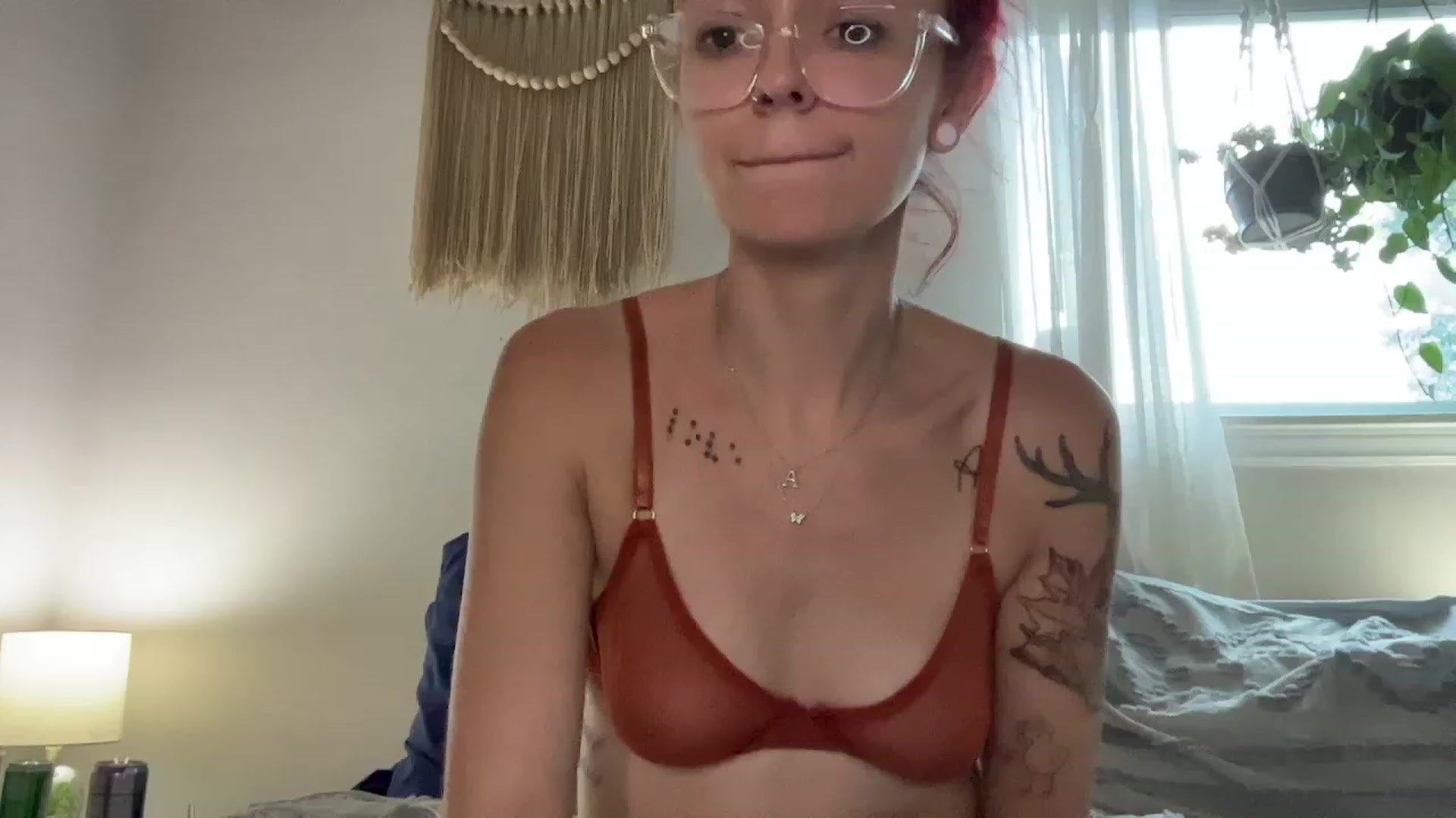 Gallery image thumbnail from Plantbabeee's myfreecams stream on, 08/16/2023, 21:52 image 1 of 20