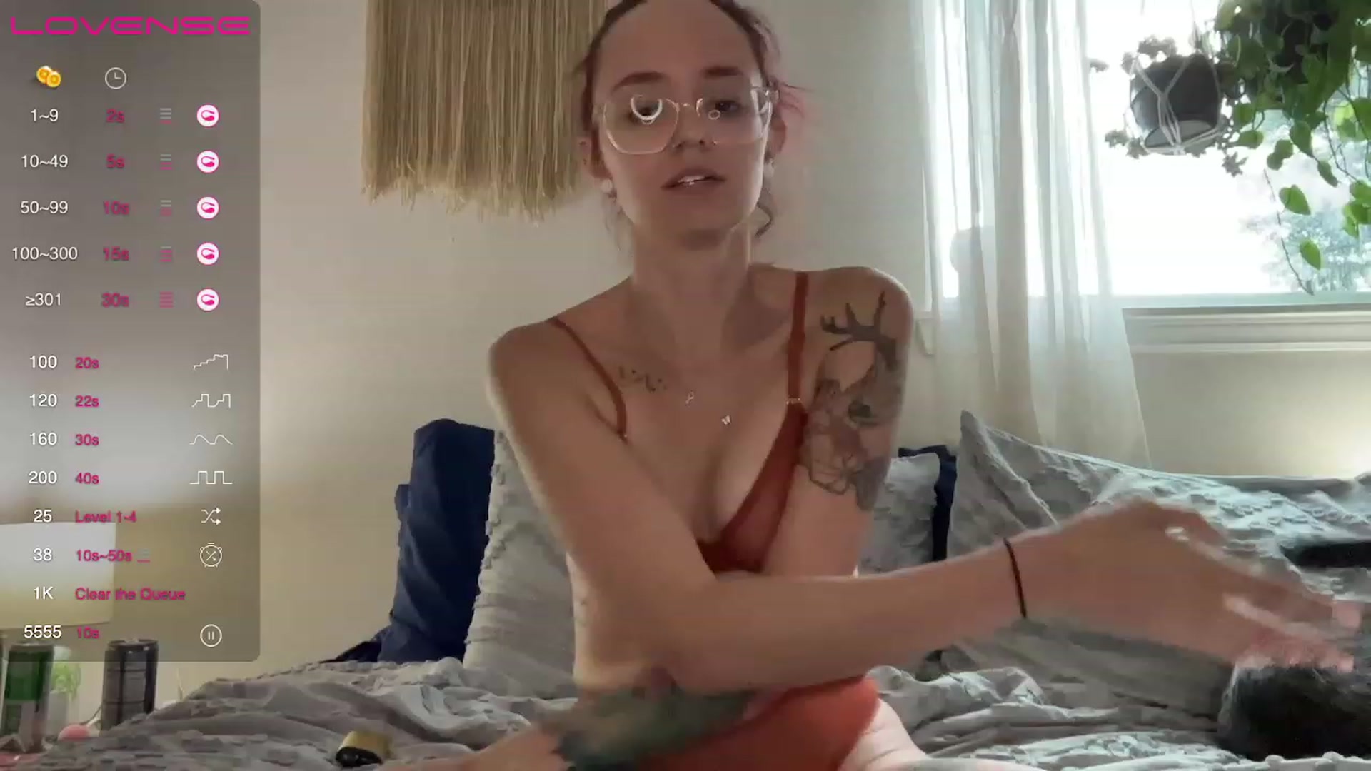 Gallery image thumbnail from Plantbabeee's myfreecams stream on, 08/16/2023, 22:31 image 1 of 20