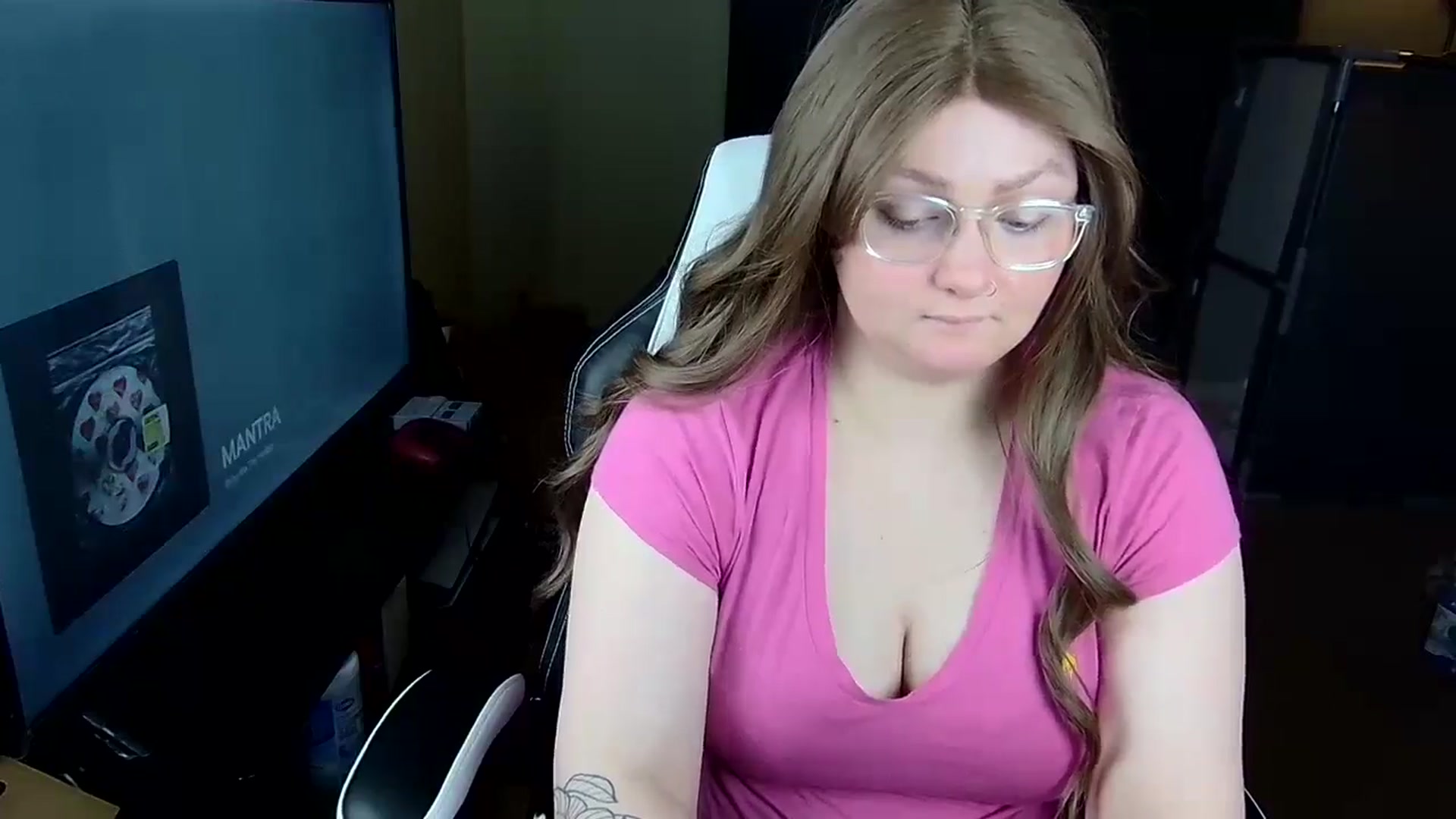 Gallery image thumbnail from PlayboyJade_2's myfreecams stream on, 07/02/2024, 08:15 image 9 of 20