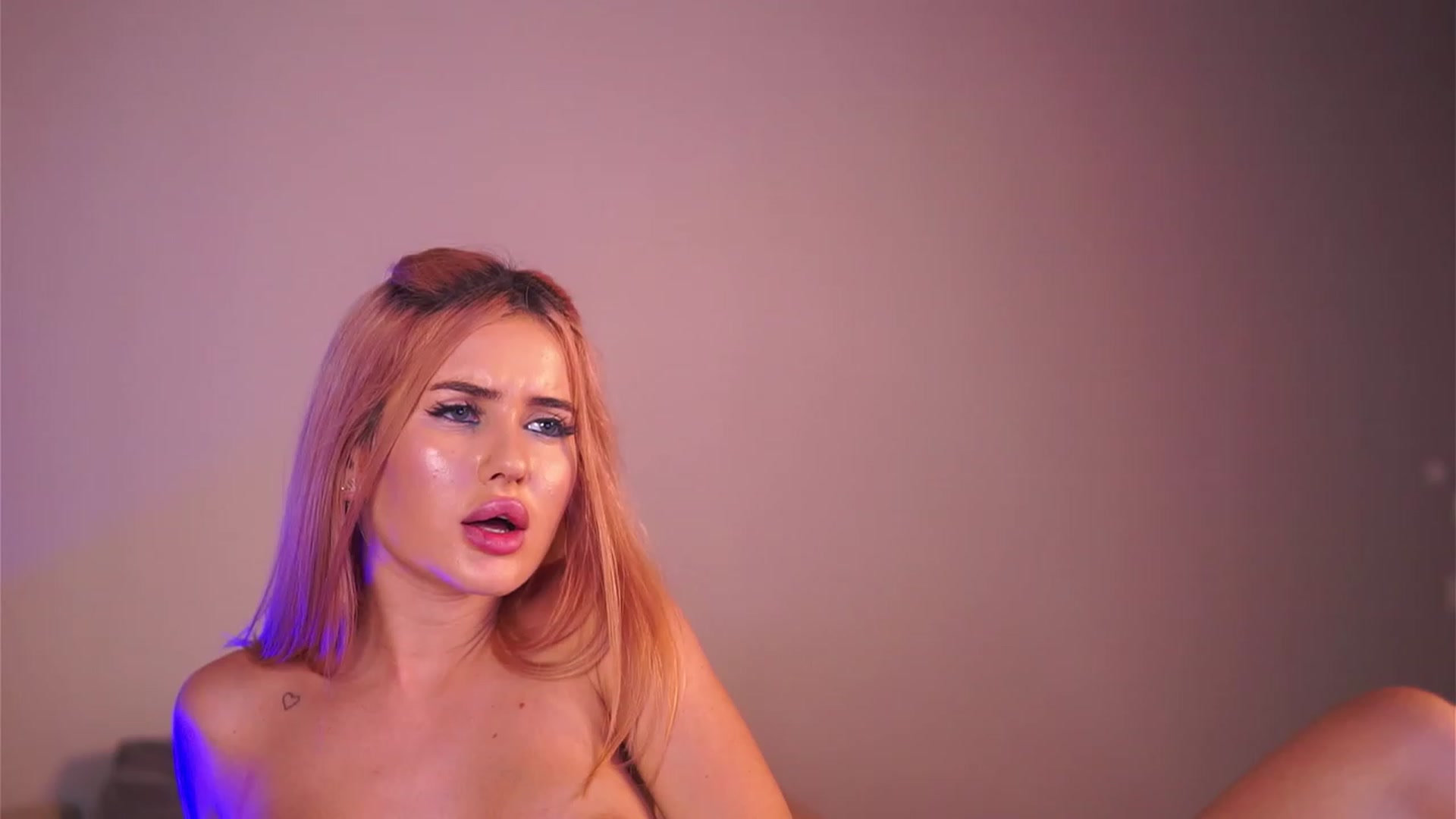 Gallery image thumbnail from Playful_Girll's myfreecams stream on, 02/03/2024, 15:07 image 6 of 20