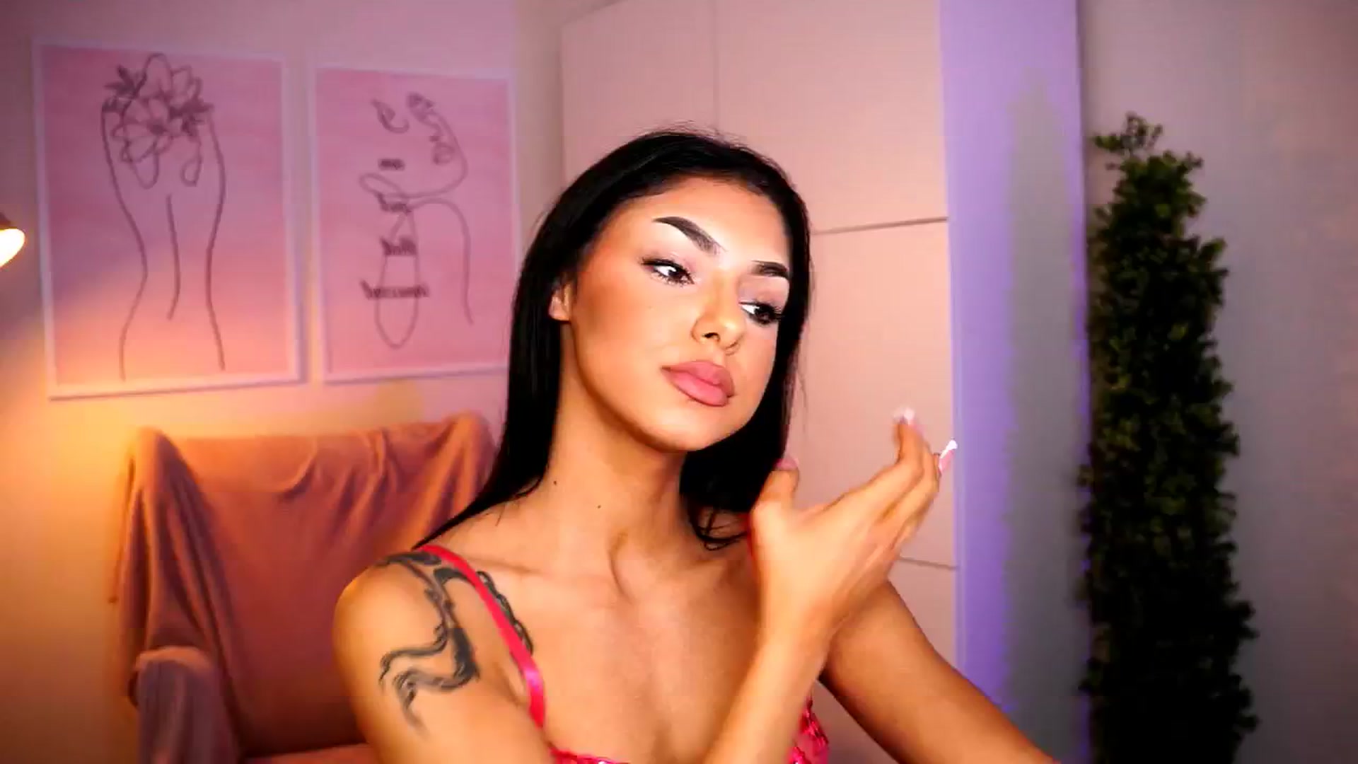 Gallery image thumbnail from Playfuljust18's myfreecams stream on, 06/01/2024, 20:28 image 2 of 20