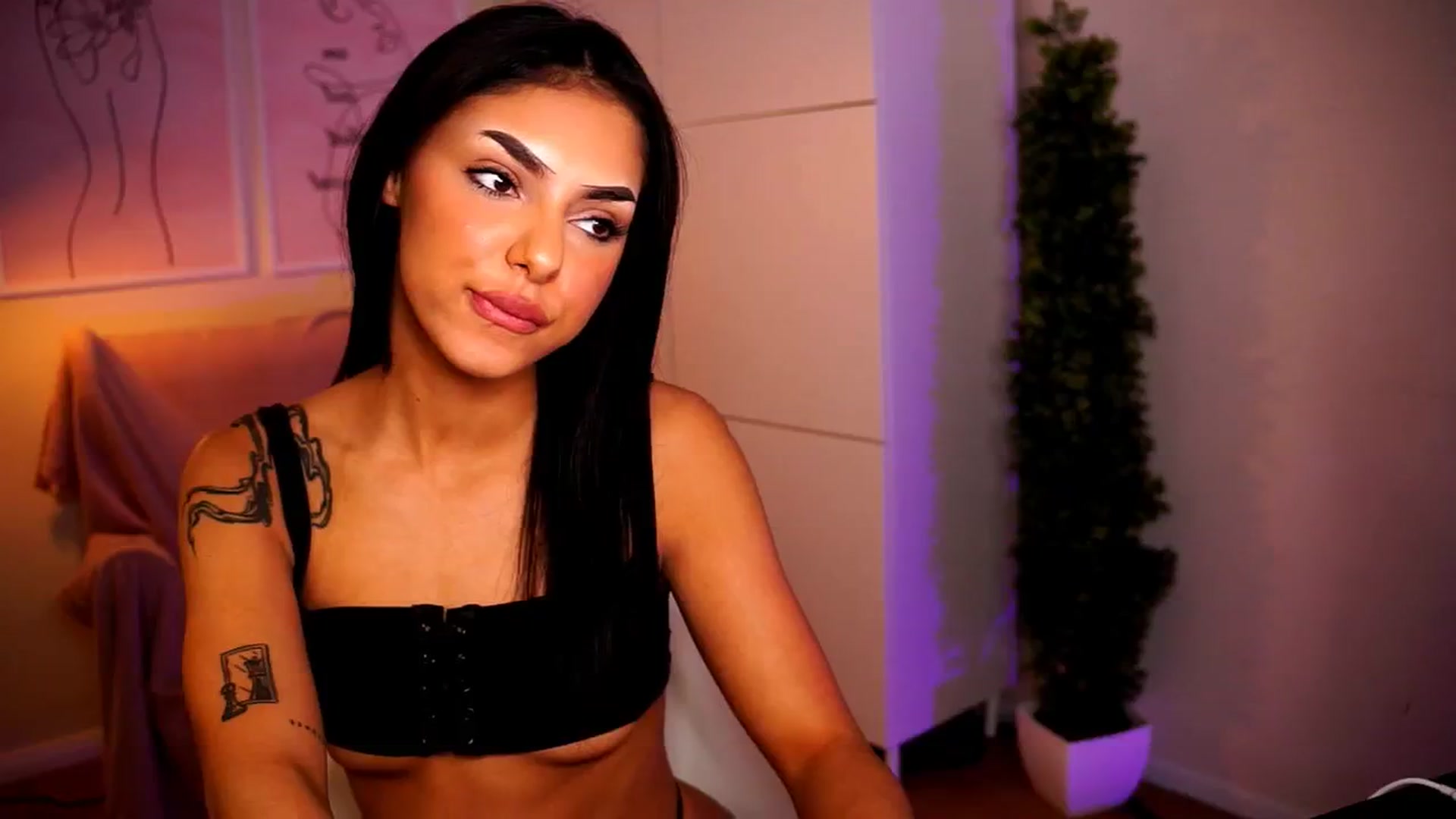 Gallery image thumbnail from Playfuljust18's myfreecams stream on, 06/02/2024, 14:21 image 20 of 20