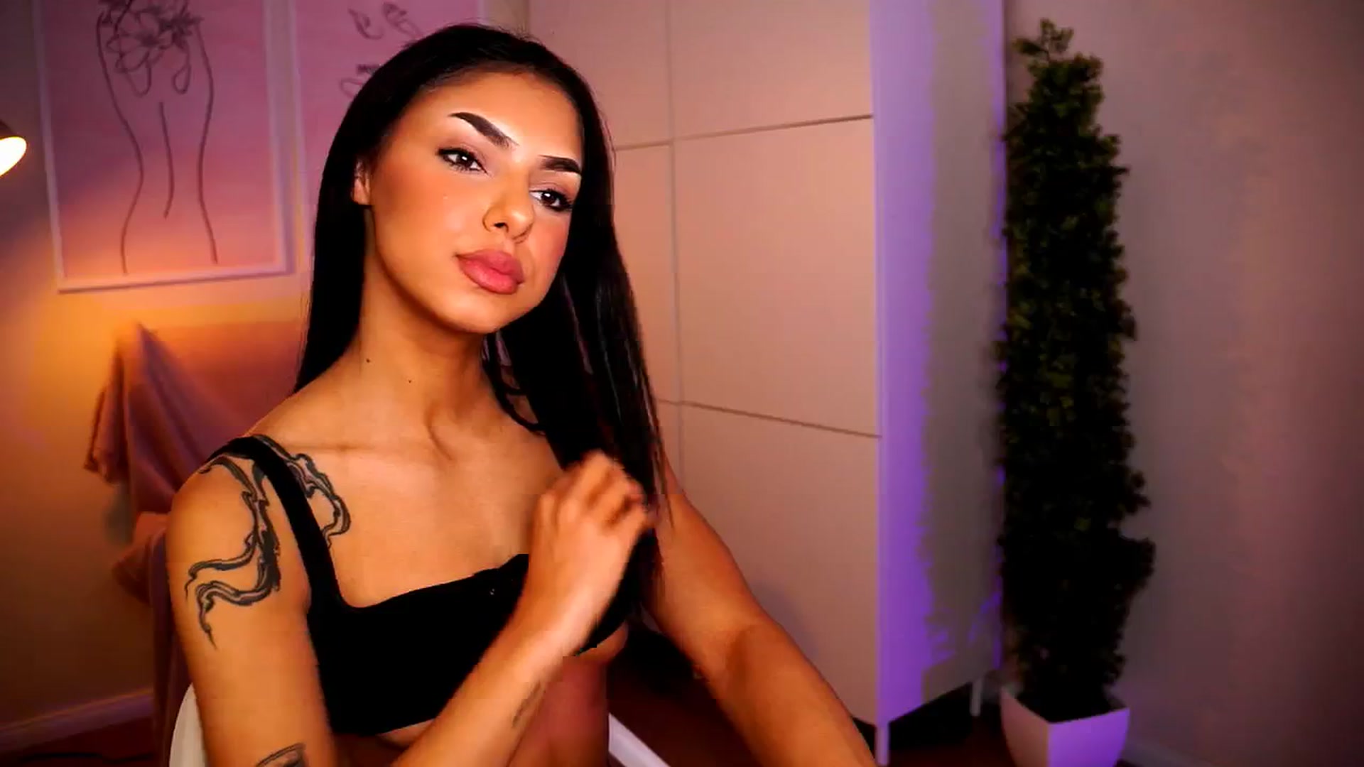 Gallery image thumbnail from Playfuljust18's myfreecams stream on, 06/02/2024, 14:21 image 2 of 20