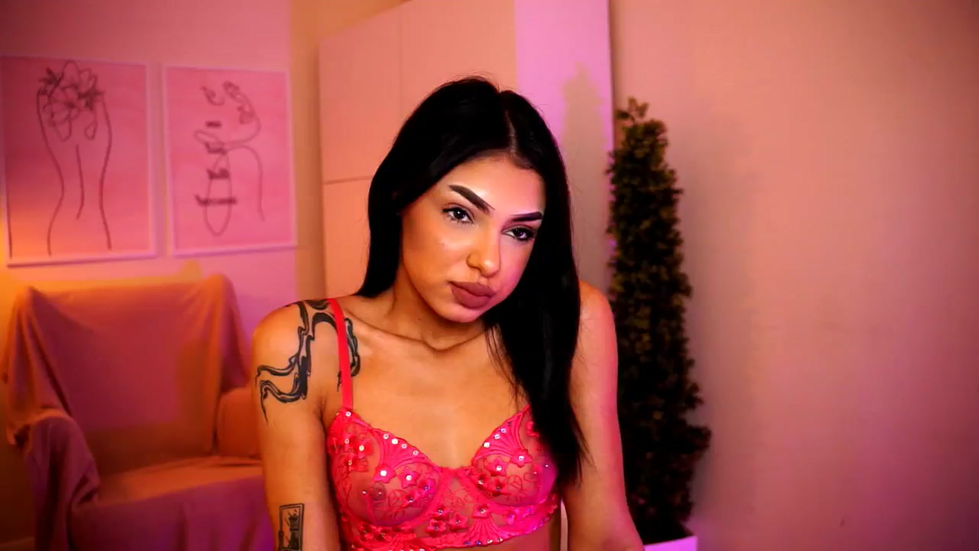 Gallery image thumbnail from Playfuljust18's myfreecams stream on, 06/06/2024, 17:02 image 9 of 20