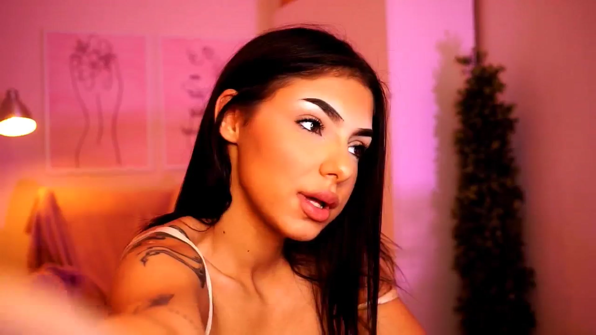 Gallery image thumbnail from Playfuljust18's myfreecams stream on, 07/06/2024, 14:32 image 15 of 20