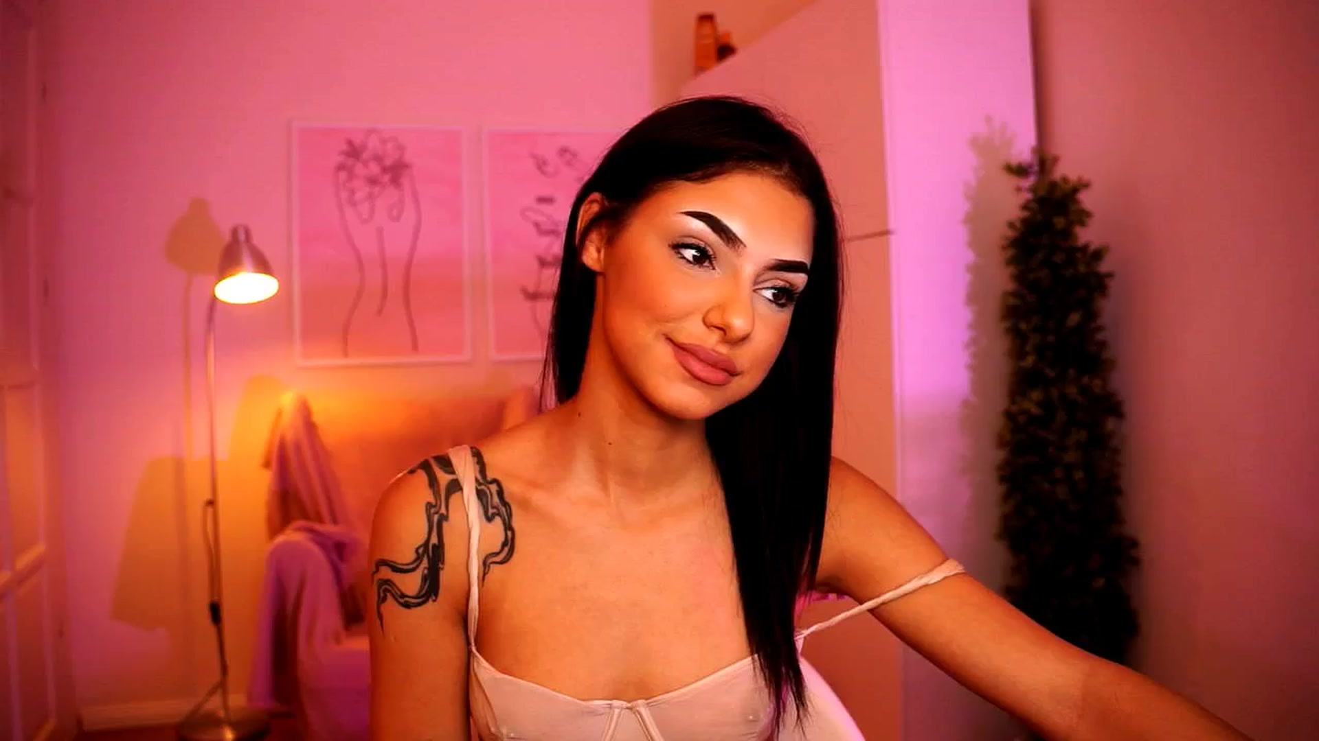 Gallery image thumbnail from Playfuljust18's myfreecams stream on, 07/06/2024, 14:32 image 5 of 20
