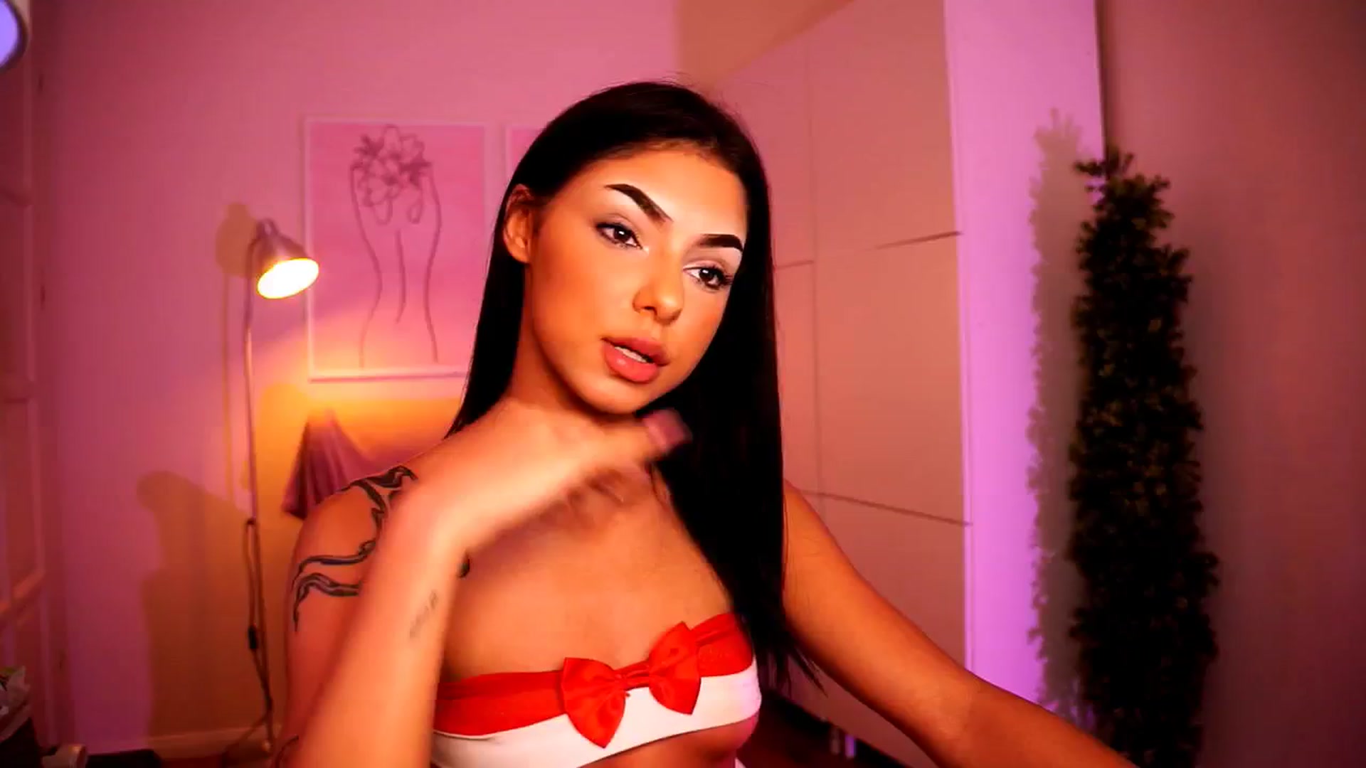 Gallery image thumbnail from Playfuljust18's myfreecams stream on, 07/10/2024, 16:54 image 1 of 20