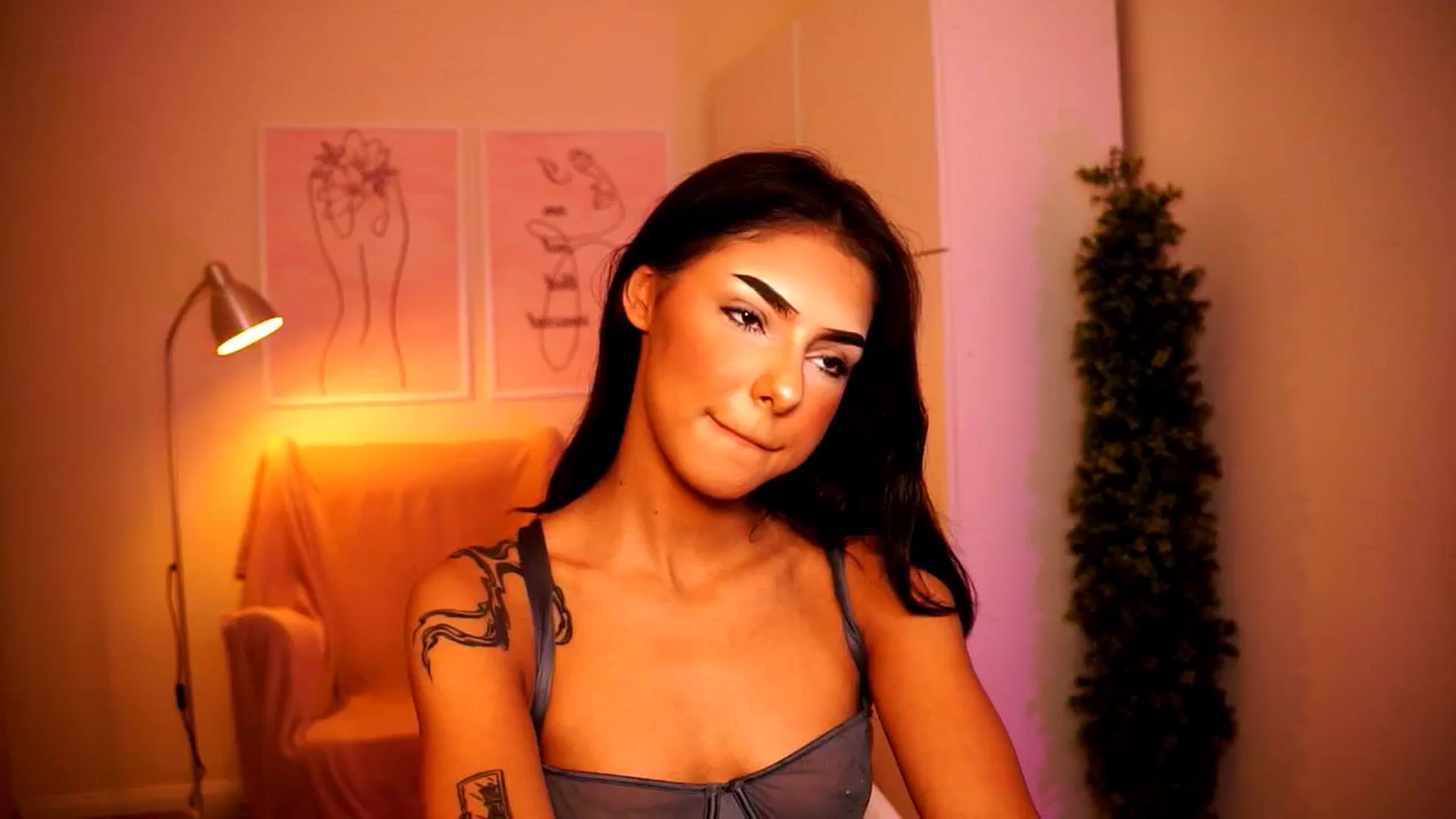Gallery image thumbnail from Playfuljust18's myfreecams stream on, 07/17/2024, 11:22 image 12 of 20