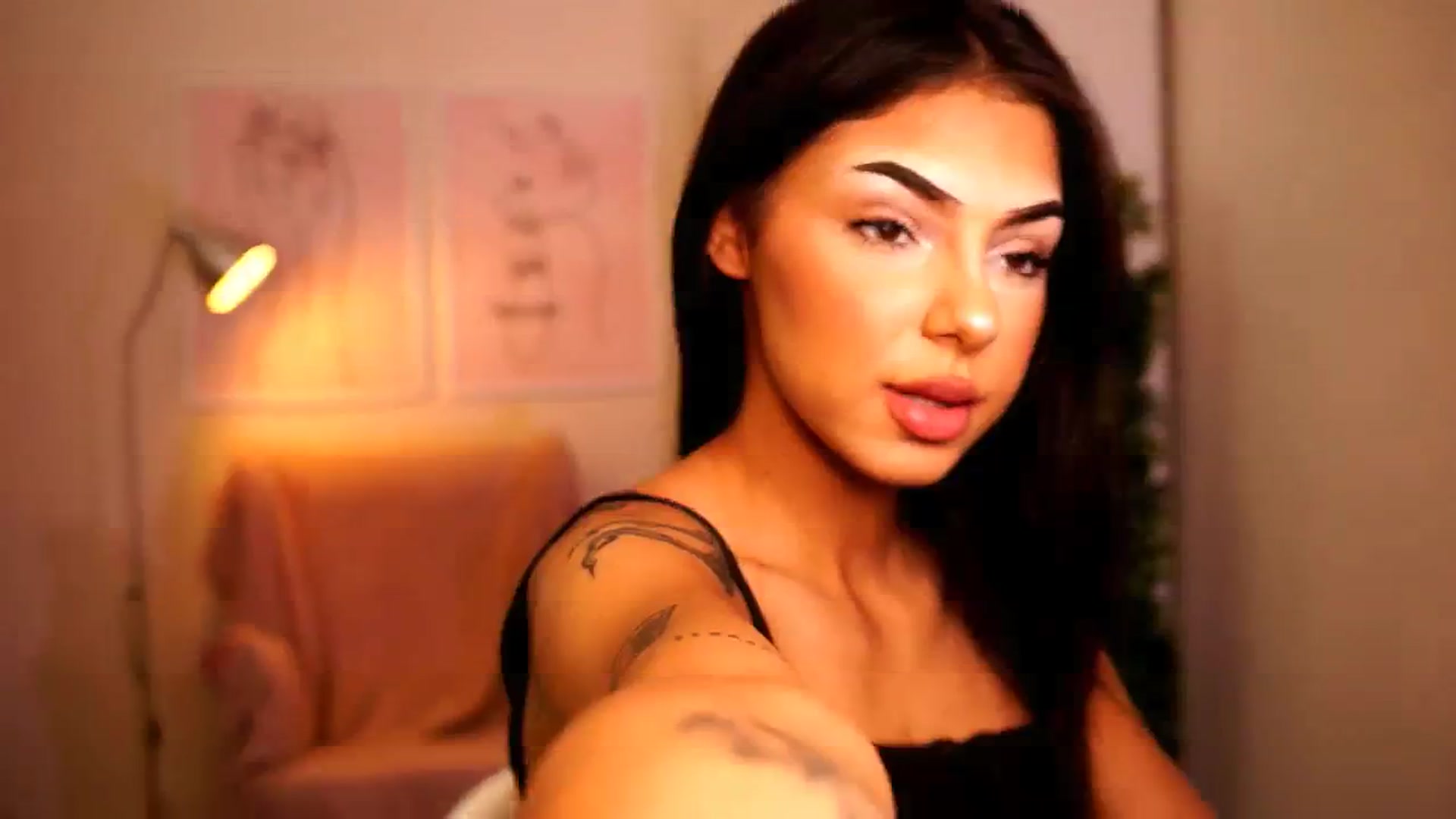 Gallery image thumbnail from Playfuljust18's myfreecams stream on, 07/22/2024, 17:07 image 13 of 20