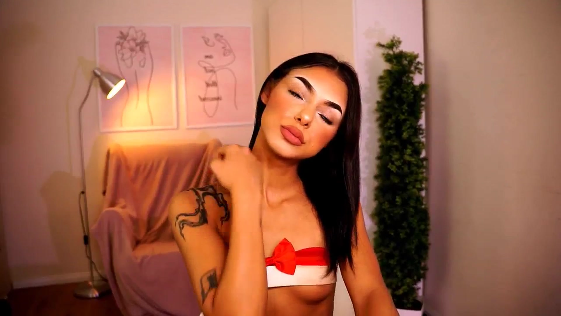 Gallery image thumbnail from Playfuljust18's myfreecams stream on, 07/23/2024, 15:58 image 3 of 20