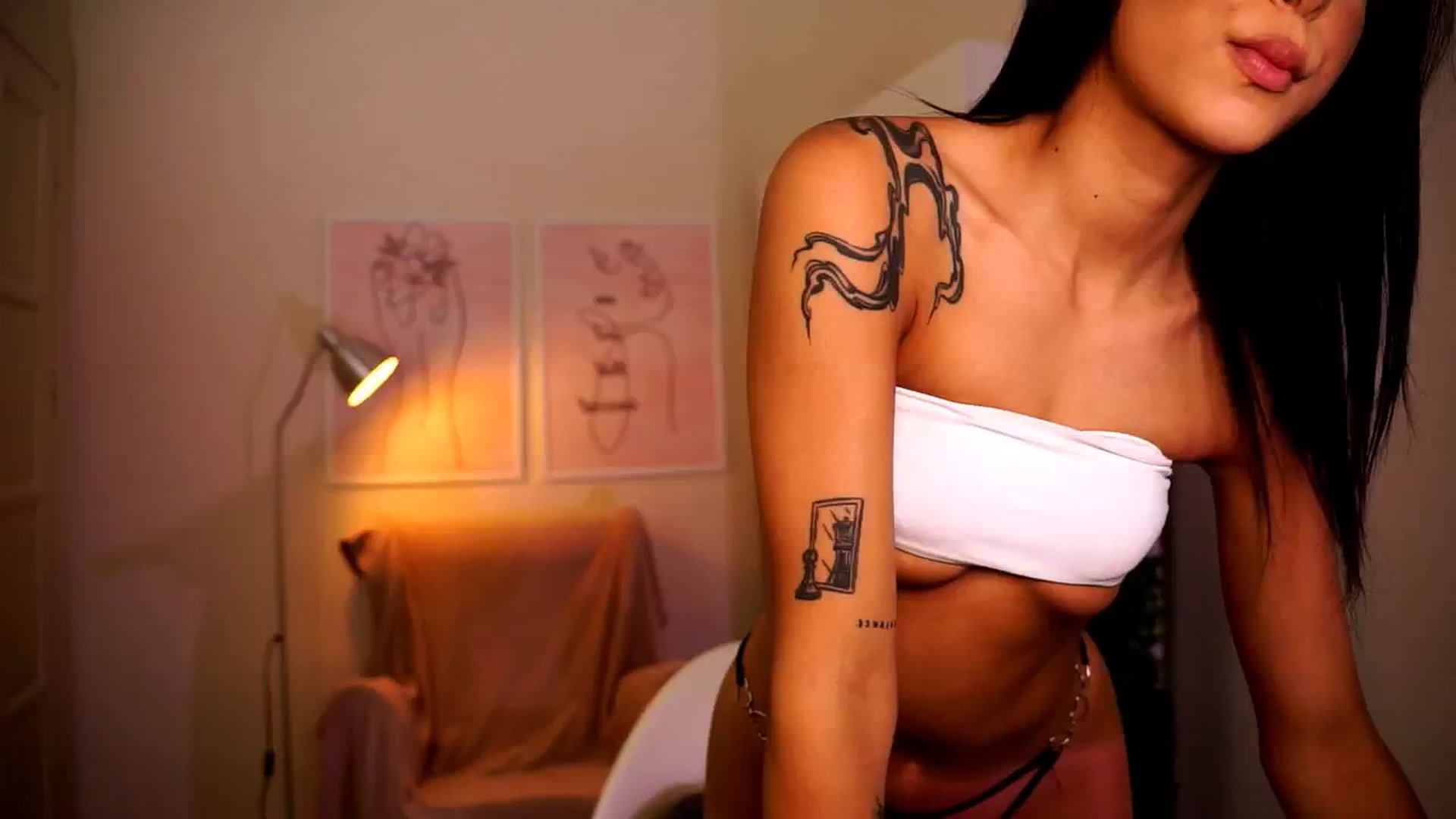 Gallery image thumbnail from Playfuljust18's myfreecams stream on, 07/24/2024, 10:48 image 15 of 20