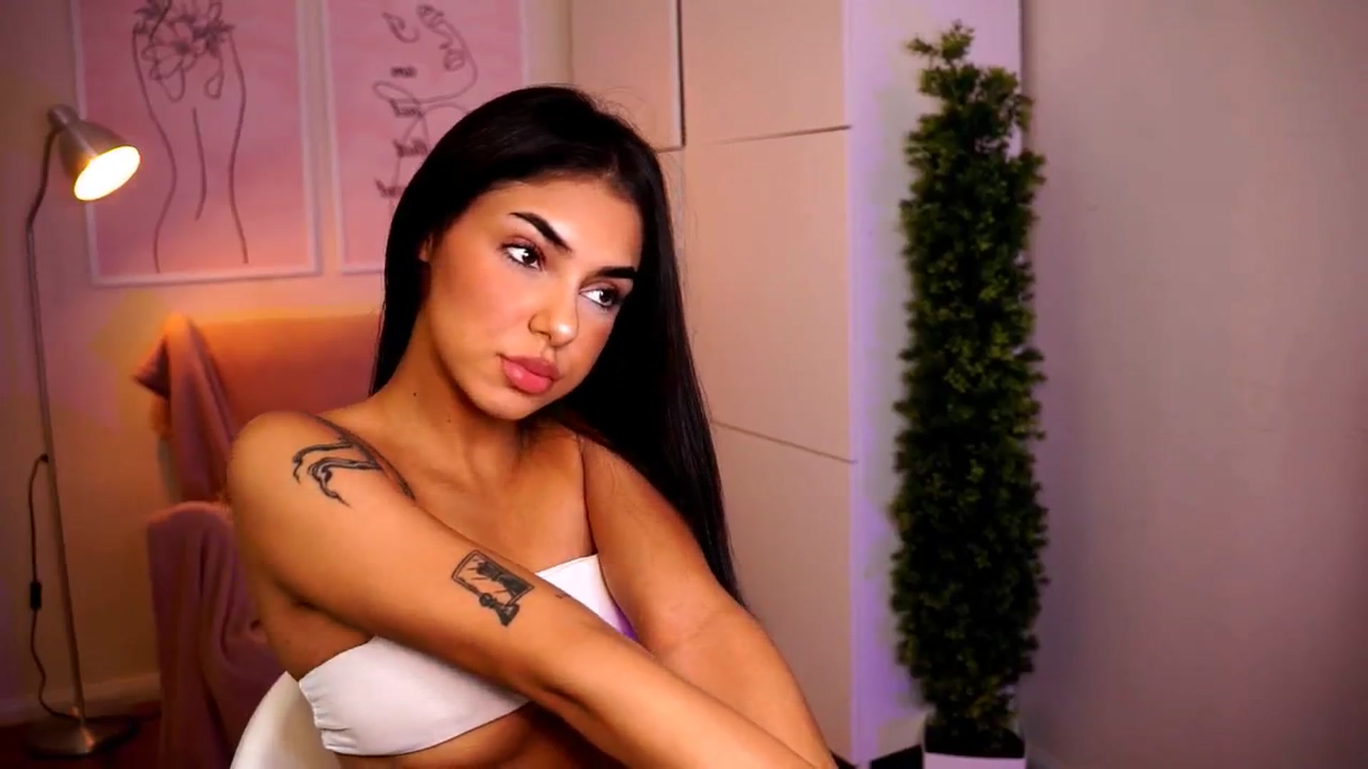 Gallery image thumbnail from Playfuljust18's myfreecams stream on, 07/30/2024, 17:16 image 20 of 20