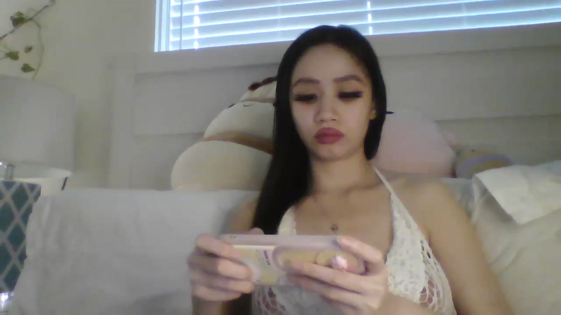 Gallery image thumbnail from PlaytimeKitty's myfreecams stream on, 08/31/2023, 18:34 image 17 of 20