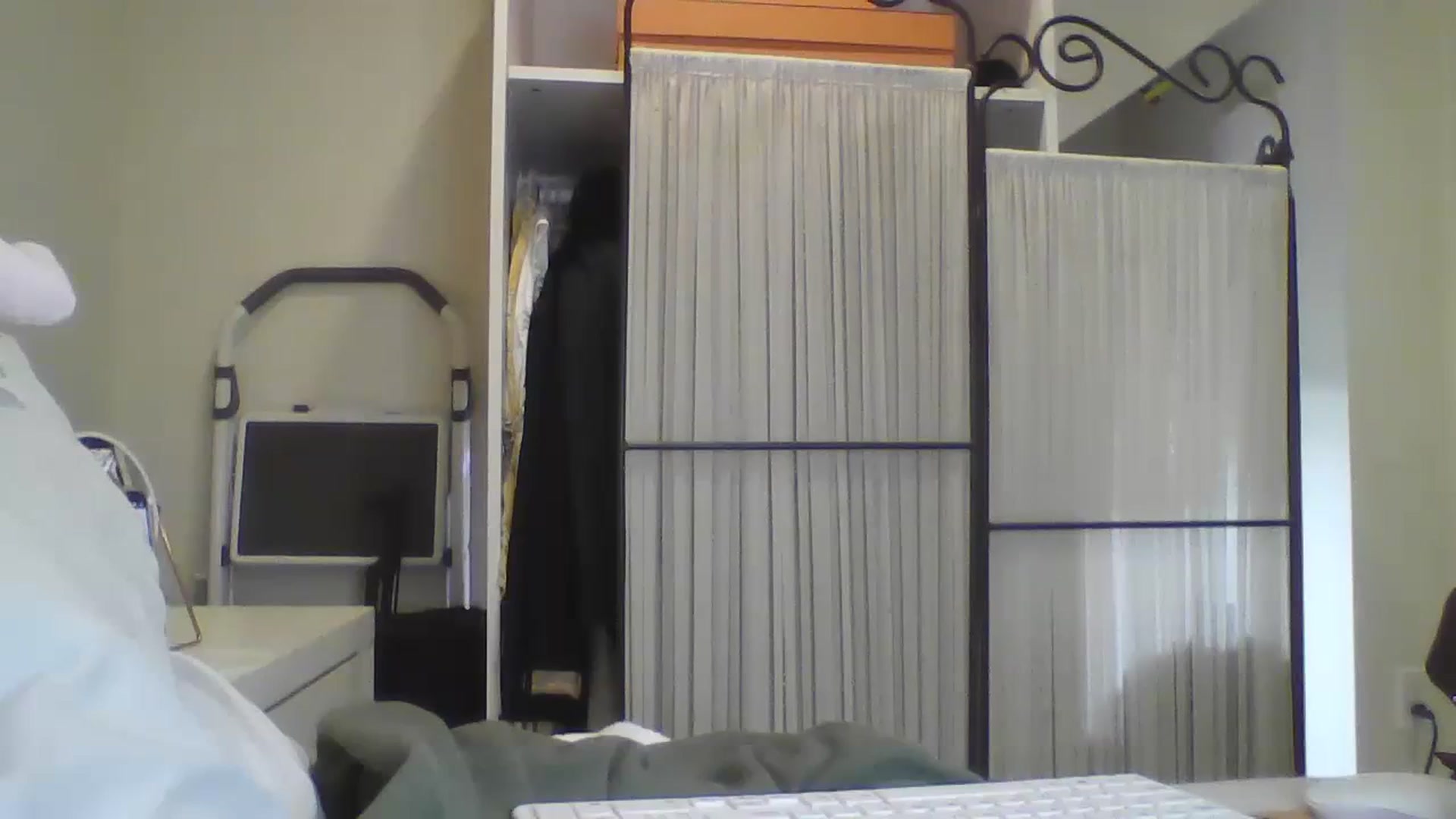 Gallery image thumbnail from PlaytimeKitty's myfreecams stream on, 01/06/2024, 17:57 image 1 of 20