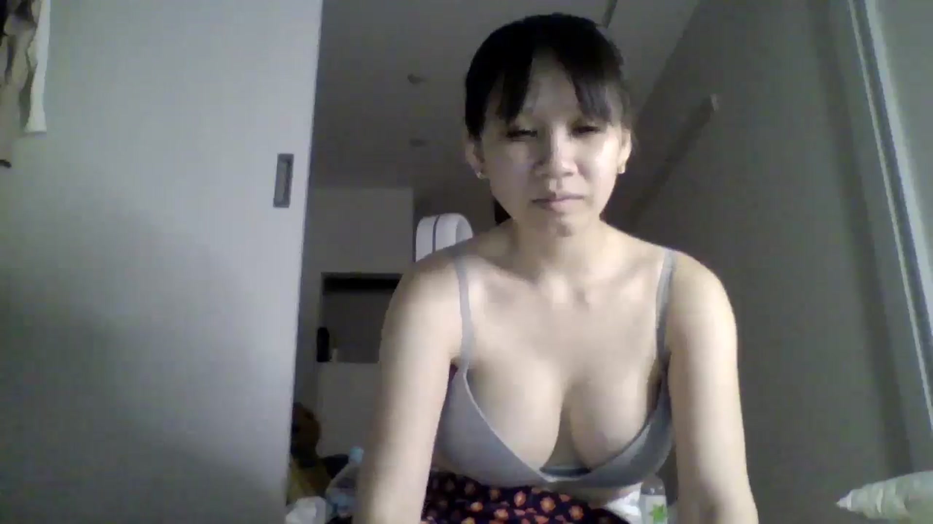Gallery image thumbnail from PlaytimeKitty's myfreecams stream on, 05/20/2025, 10:46 image 17 of 20