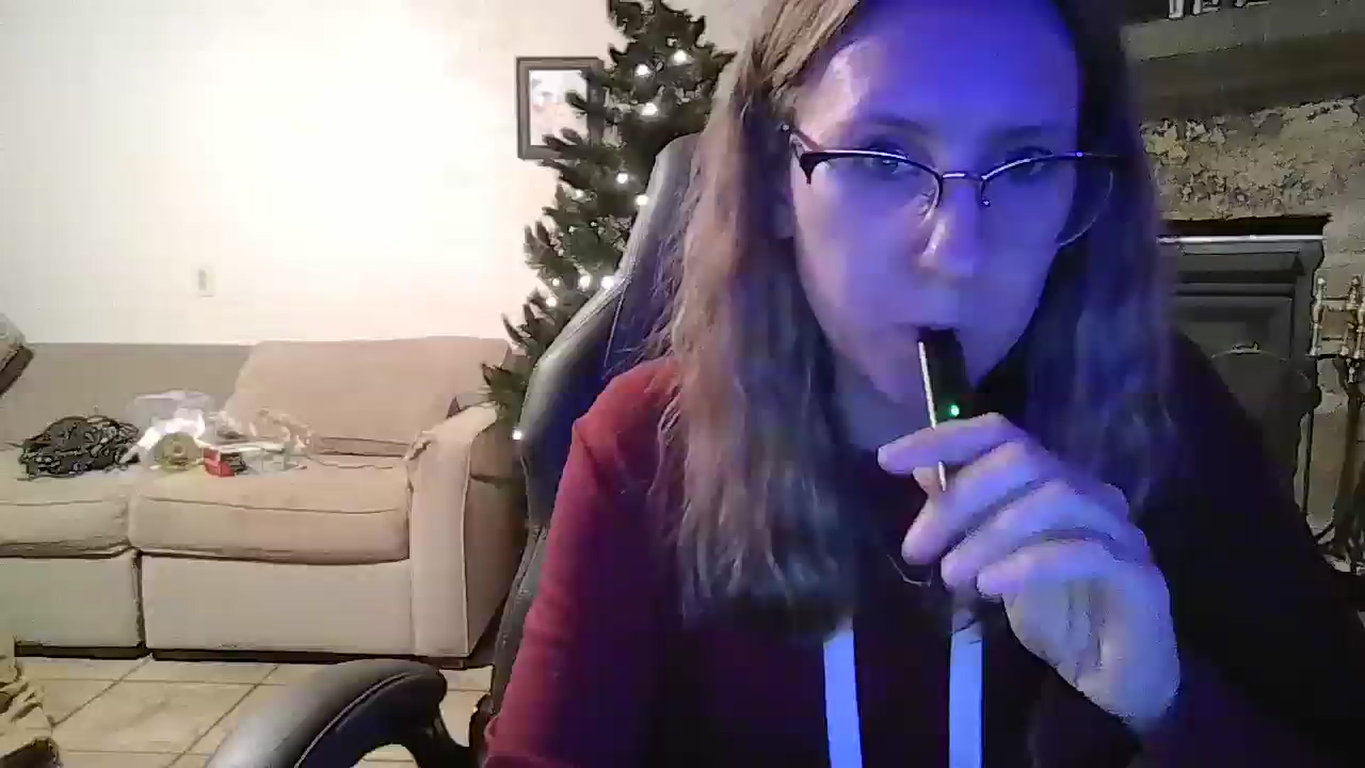 Gallery image thumbnail from Pleasureme28k's myfreecams stream on, 12/03/2025, 22:45 image 15 of 20