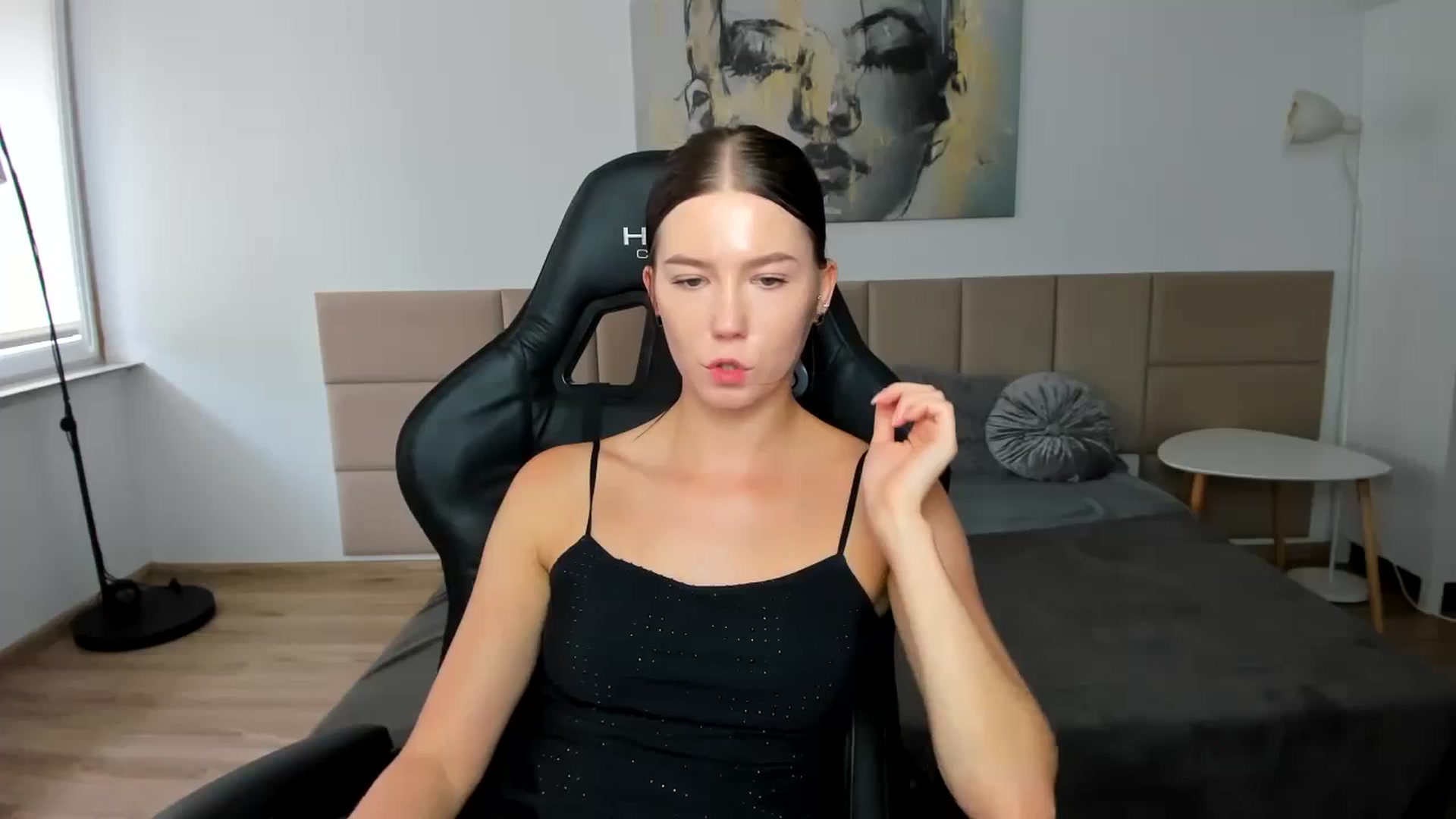 Gallery image thumbnail from Plumeriaa's myfreecams stream on, 07/07/2024, 15:18 image 8 of 20