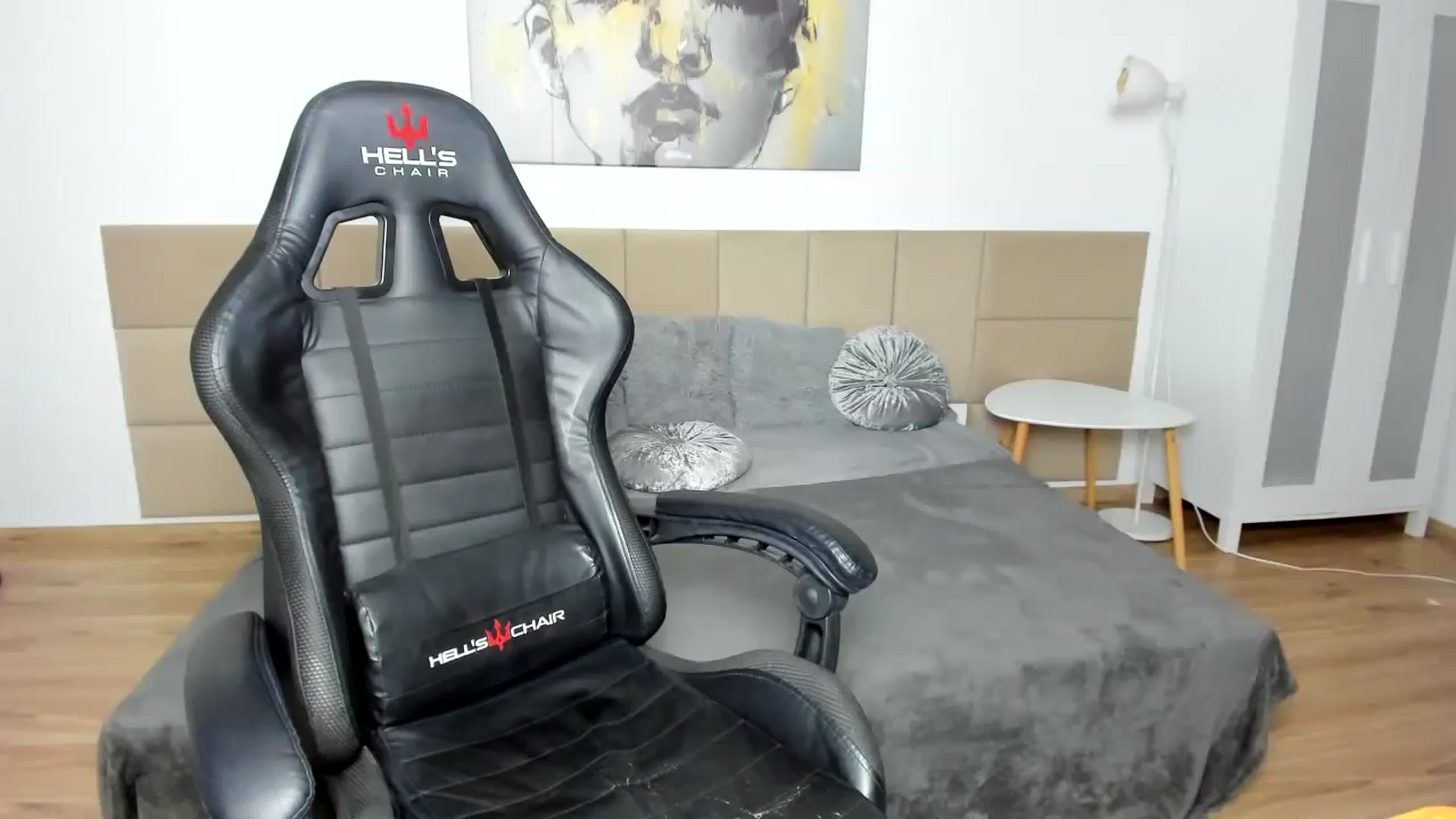 Gallery image thumbnail from Plumeriaa's myfreecams stream on, 07/07/2024, 18:37 image 10 of 20