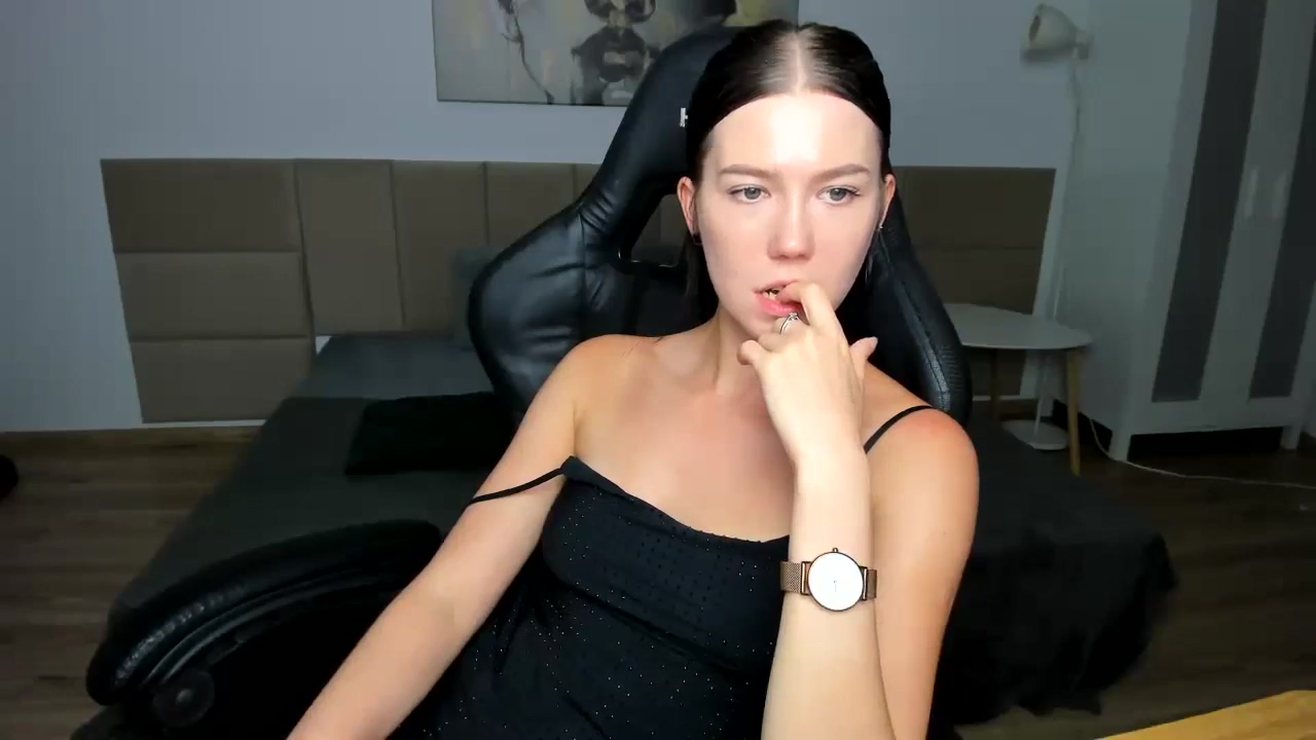 Gallery image thumbnail from Plumeriaa's myfreecams stream on, 07/07/2024, 19:08 image 13 of 20