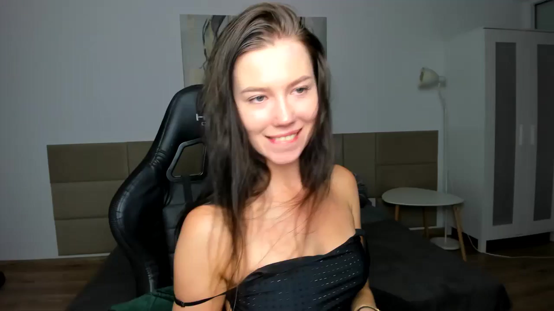 Gallery image thumbnail from Plumeriaa's myfreecams stream on, 07/07/2024, 20:00 image 9 of 20