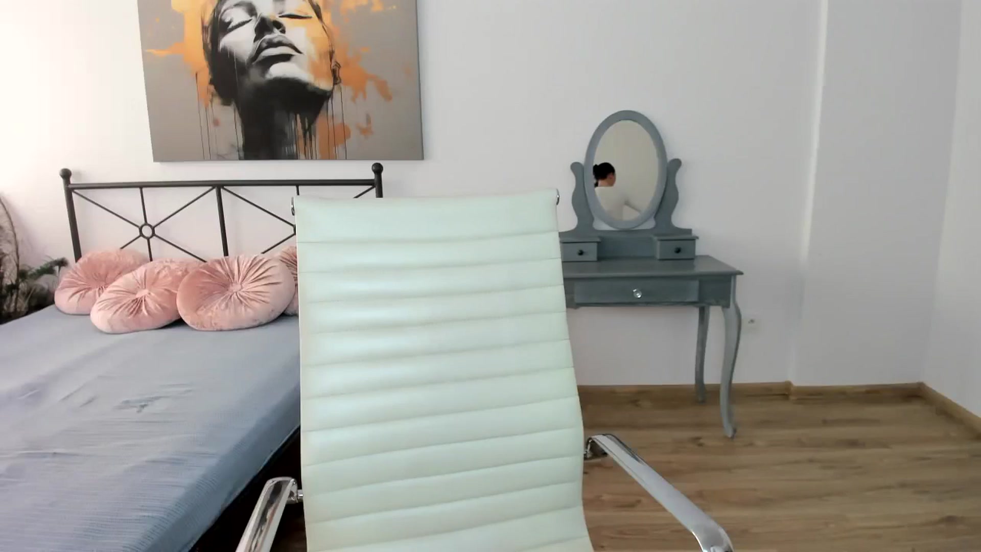 Gallery image thumbnail from Plumeriaa's myfreecams stream on, 07/18/2024, 16:29 image 5 of 20