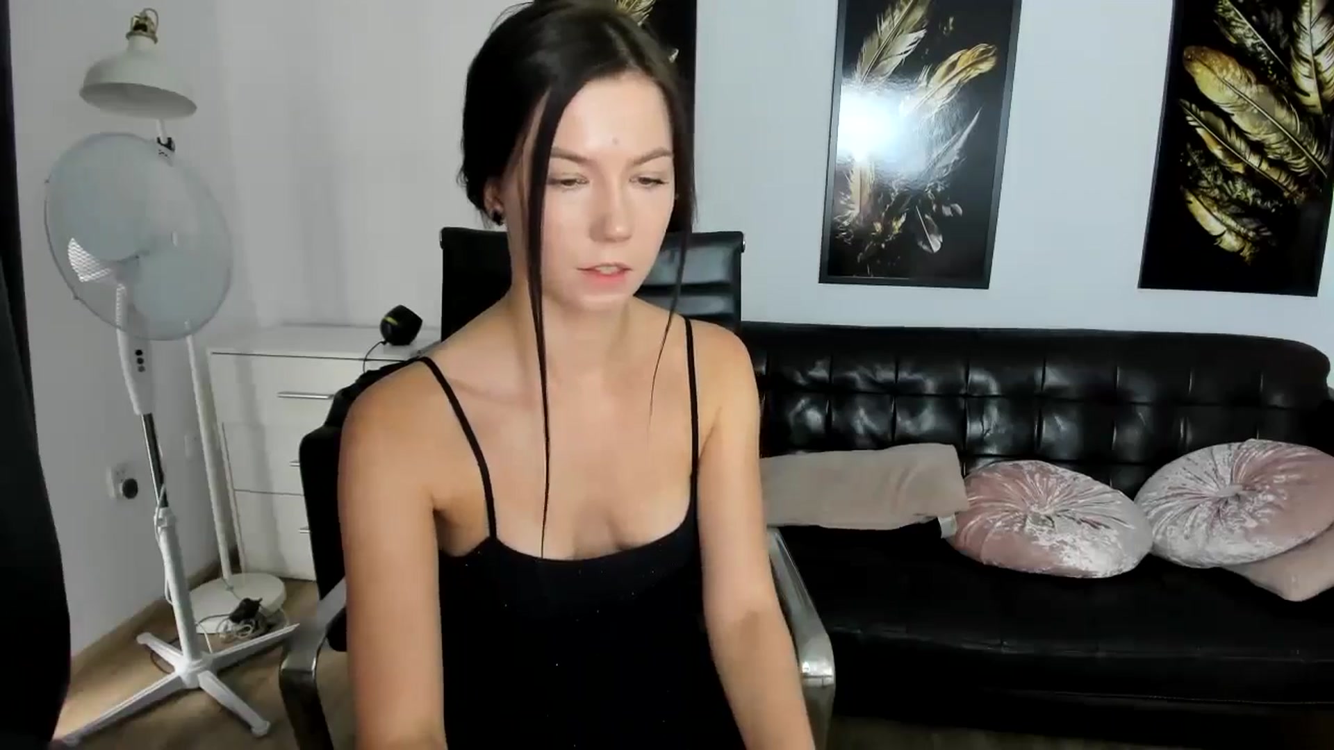 Gallery image thumbnail from Plumeriaa's myfreecams stream on, 07/28/2024, 12:49 image 8 of 20