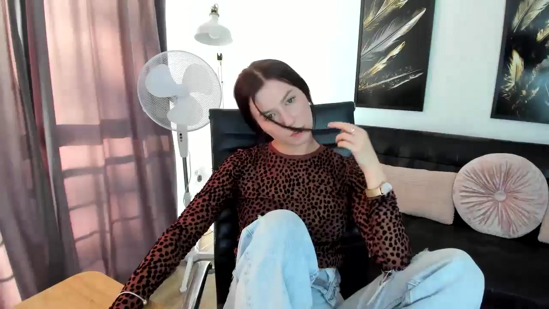 Gallery image thumbnail from Plumeriaa's myfreecams stream on, 07/29/2024, 16:44 image 16 of 20