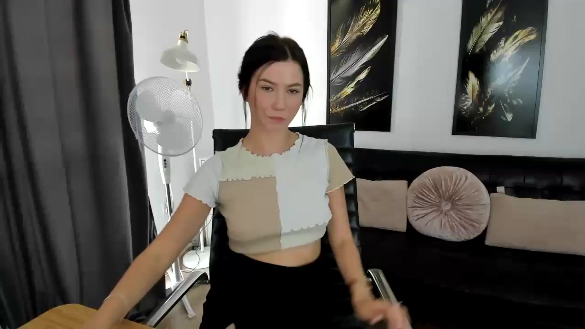 Gallery image thumbnail from Plumeriaa's myfreecams stream on, 07/31/2024, 12:58 image 14 of 20