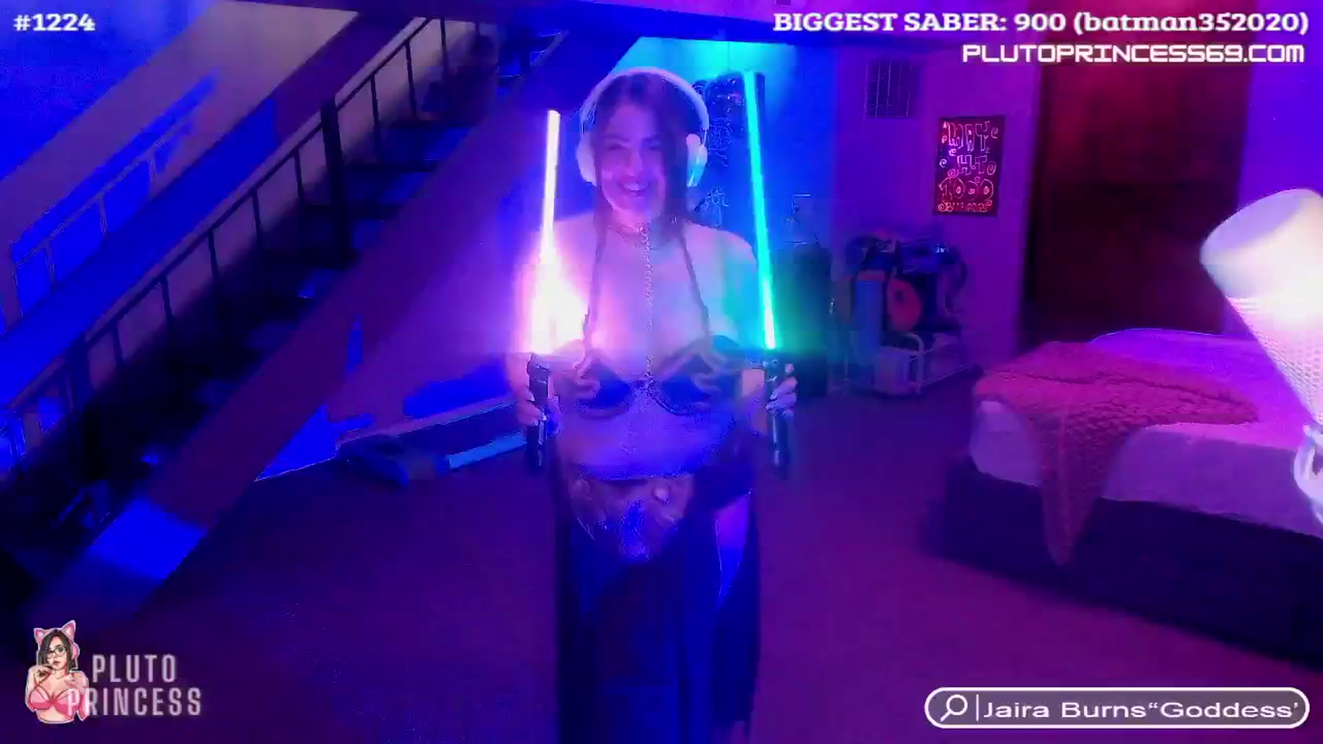 Gallery image thumbnail from PlutoPrincess's myfreecams stream on, 05/05/2024, 04:15 image 4 of 20