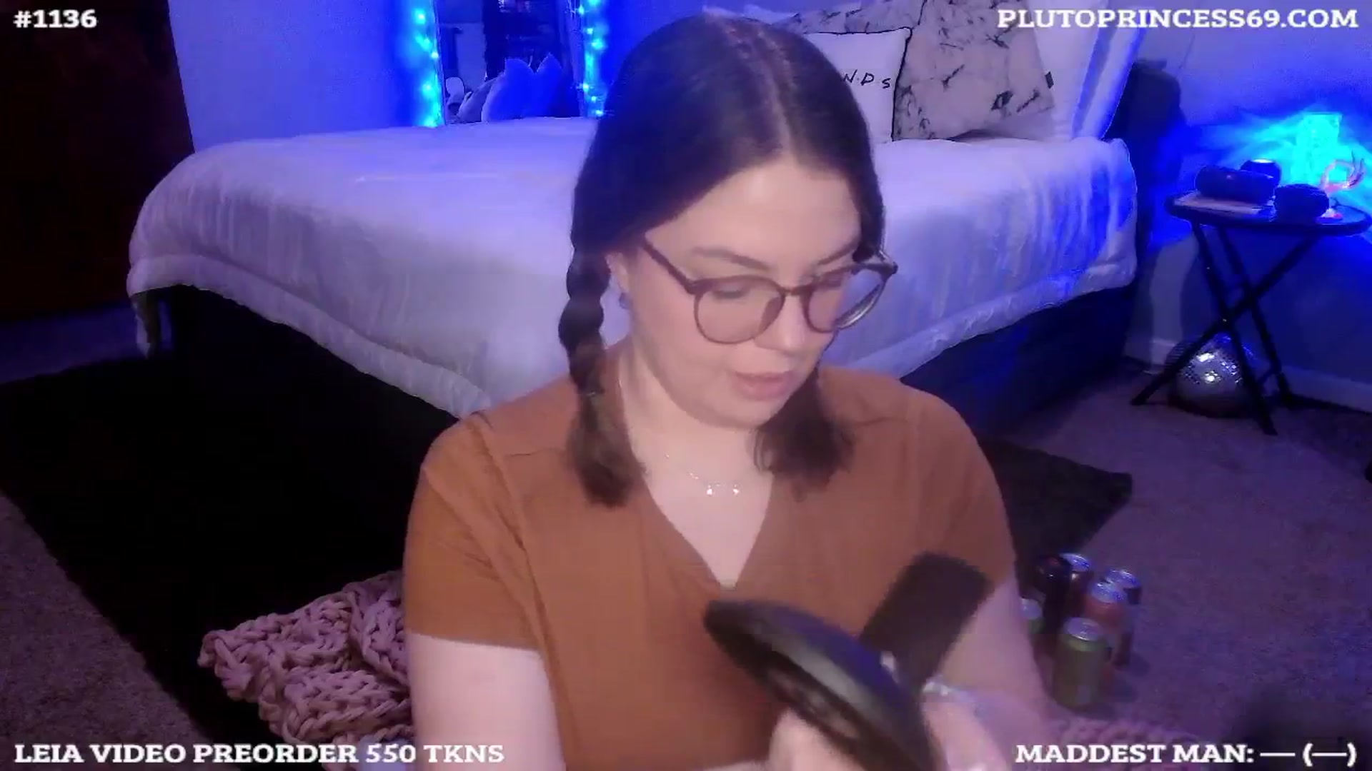 Gallery image thumbnail from PlutoPrincess's myfreecams stream on, 05/10/2024, 07:00 image 2 of 20
