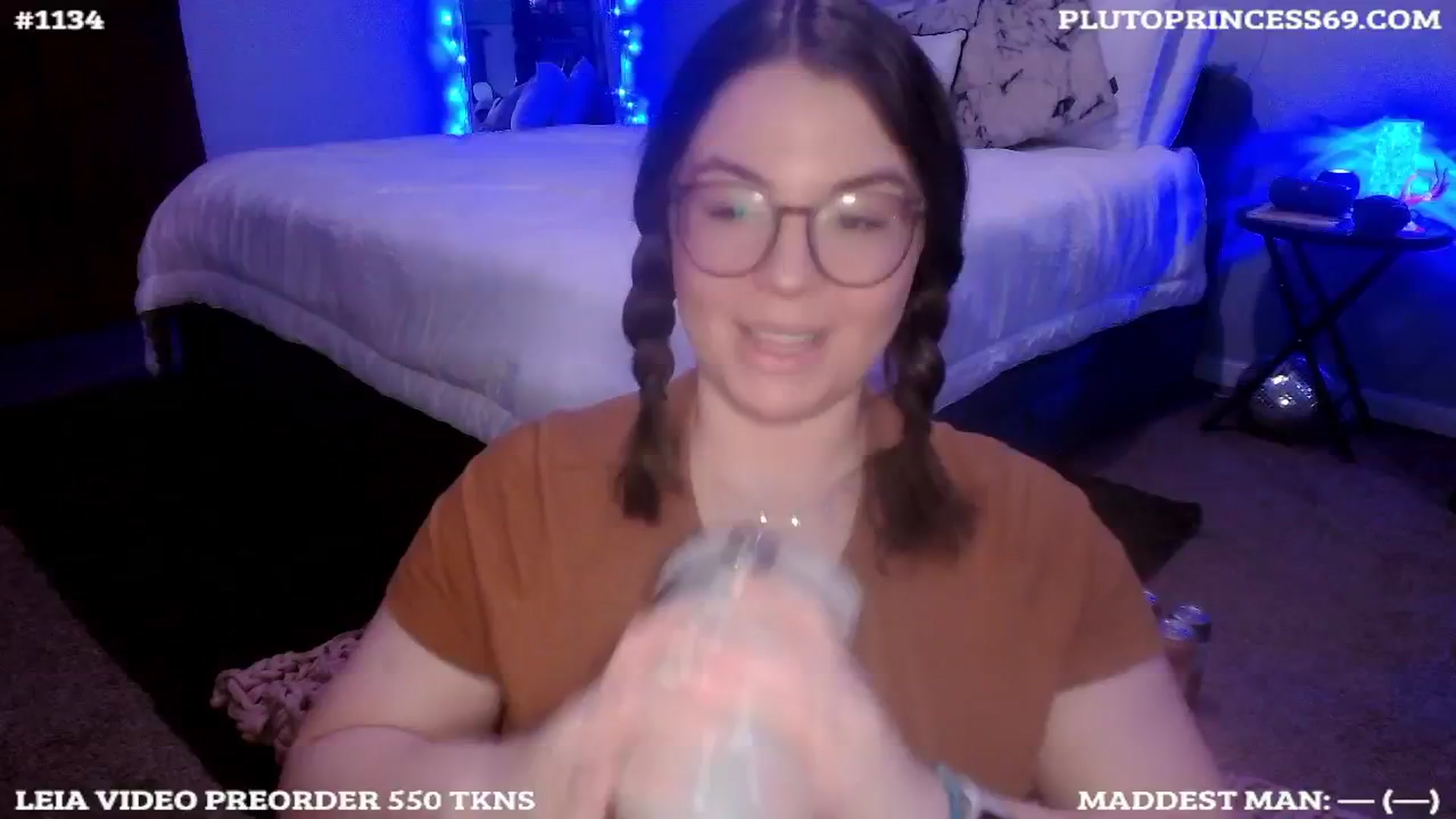 Gallery image thumbnail from PlutoPrincess's myfreecams stream on, 05/10/2024, 07:00 image 1 of 20