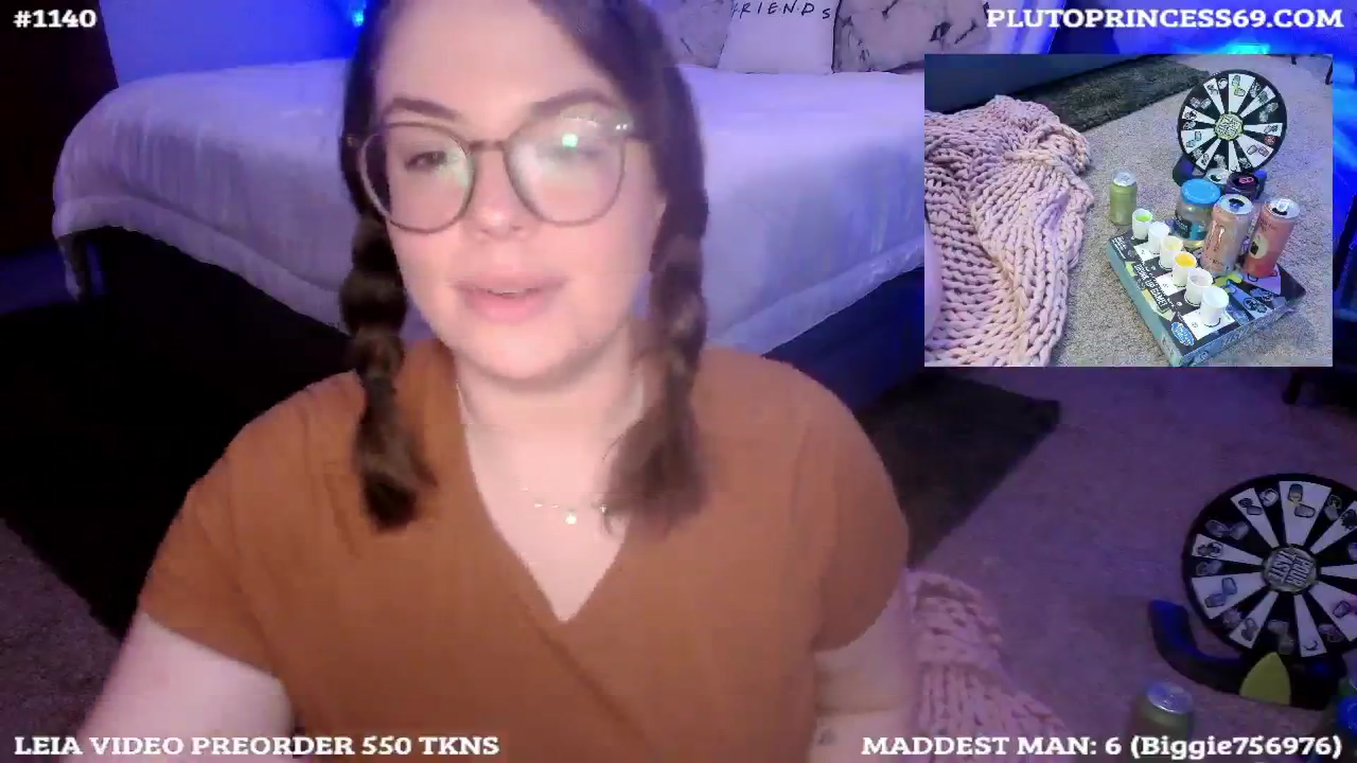 Gallery image thumbnail from PlutoPrincess's myfreecams stream on, 05/10/2024, 07:00 image 5 of 20