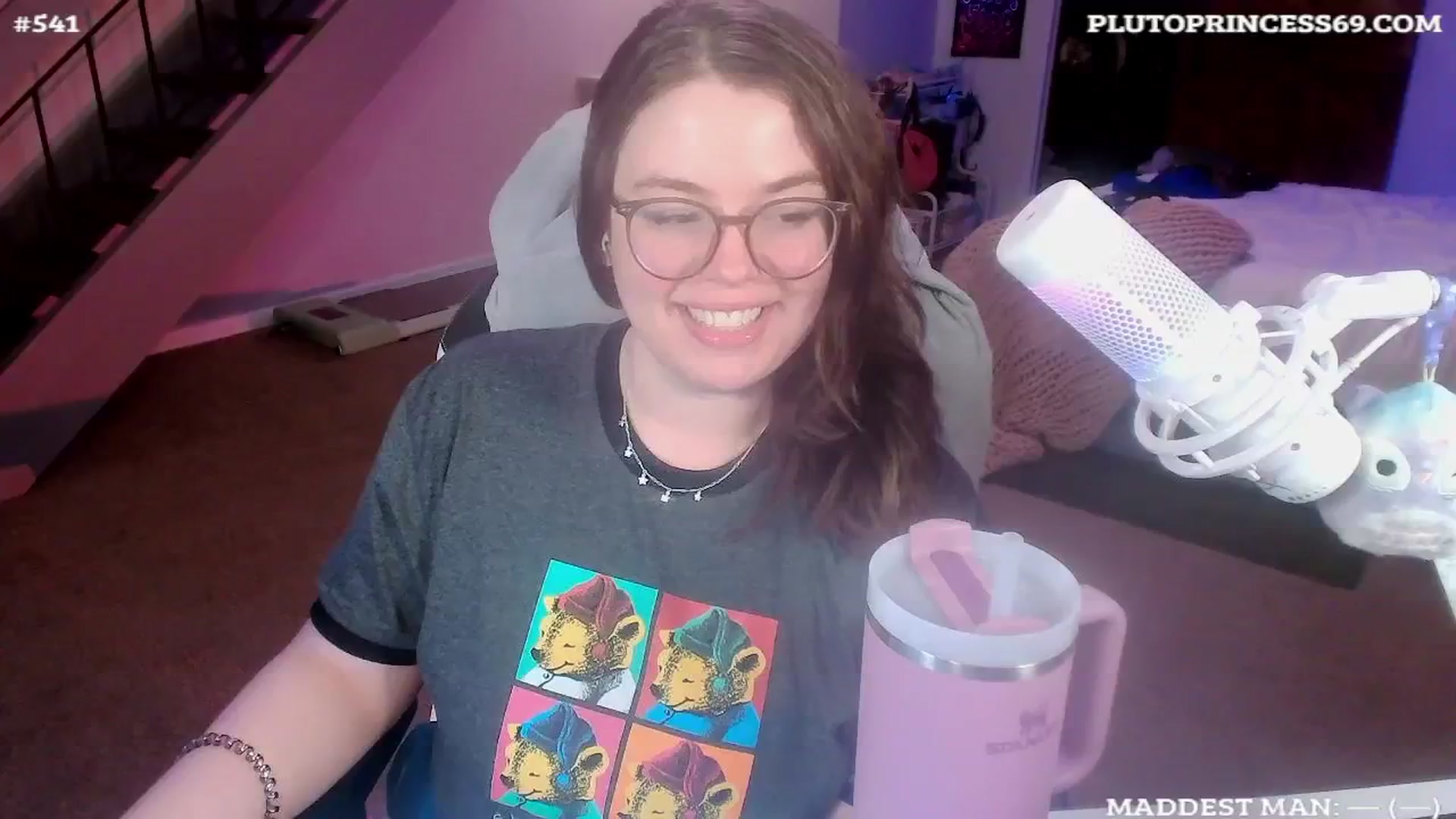 Gallery image thumbnail from PlutoPrincess's myfreecams stream on, 05/18/2024, 05:53 image 1 of 20
