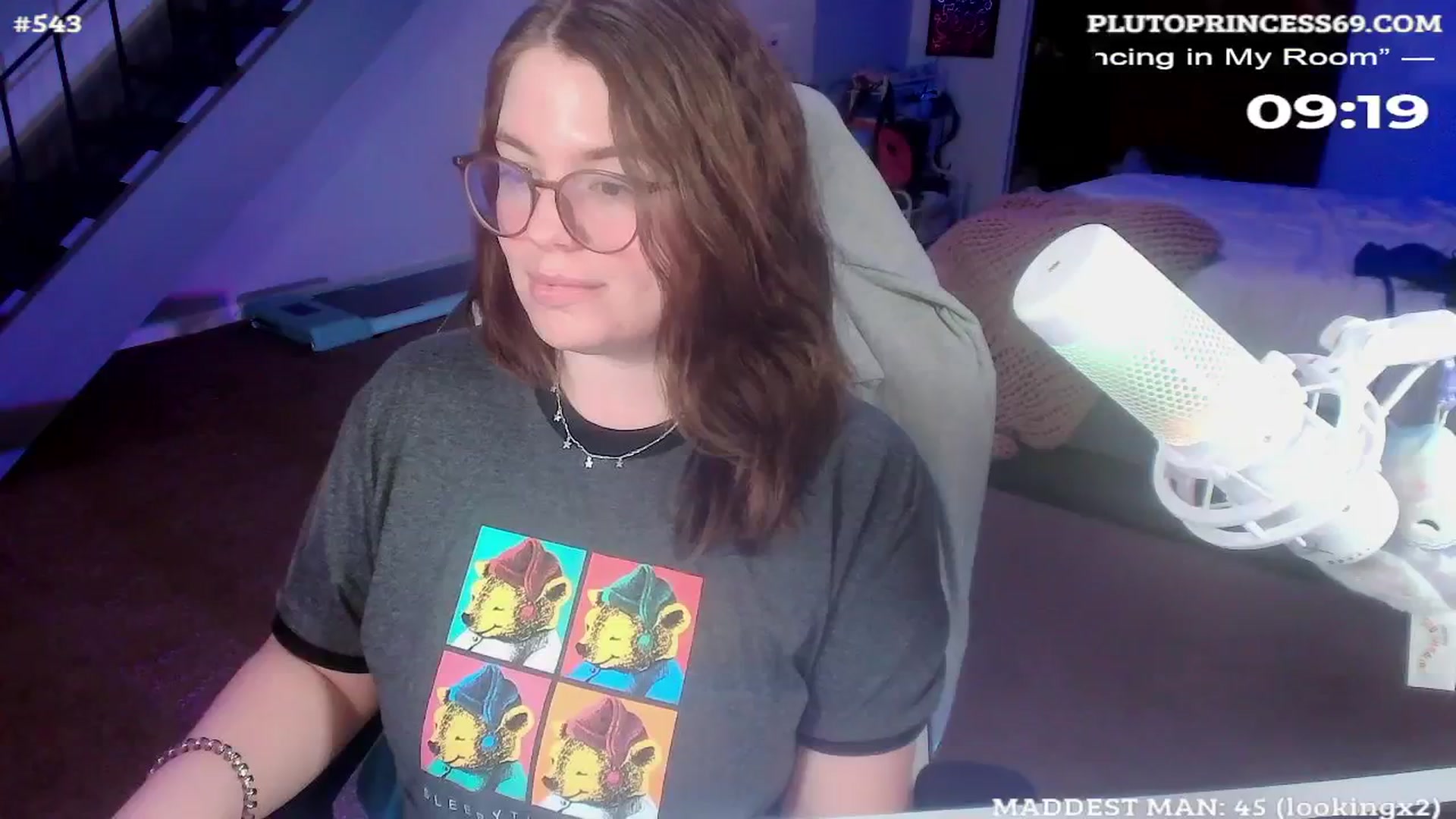 Gallery image thumbnail from PlutoPrincess's myfreecams stream on, 05/18/2024, 05:53 image 18 of 20