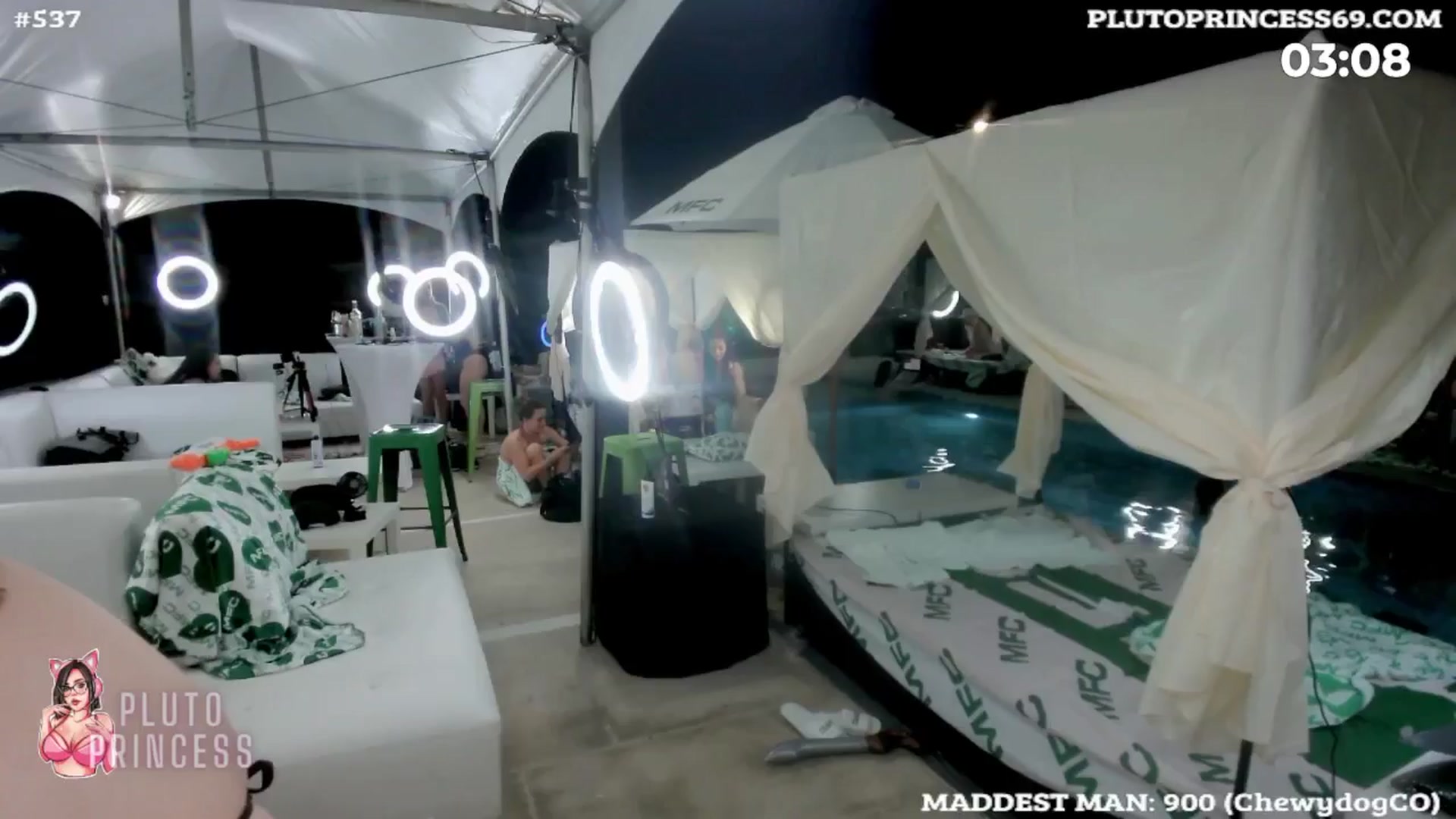 Gallery image thumbnail from PlutoPrincess's myfreecams stream on, 05/22/2024, 06:33 image 16 of 20
