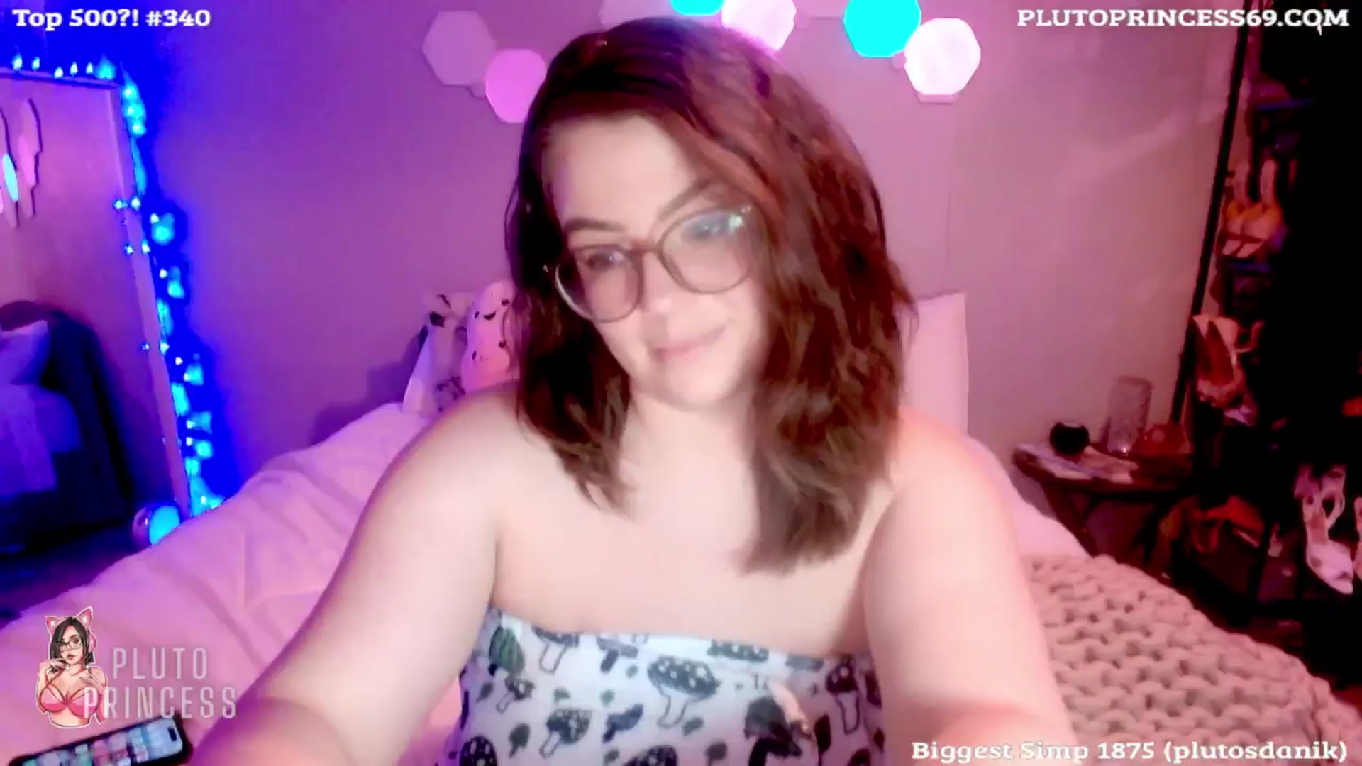 Gallery image thumbnail from PlutoPrincess's myfreecams stream on, 06/03/2024, 02:43 image 4 of 20