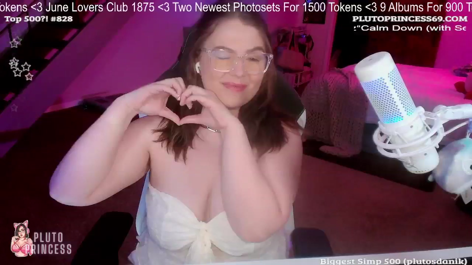 Gallery image thumbnail from PlutoPrincess's myfreecams stream on, 06/11/2024, 05:52 image 13 of 20