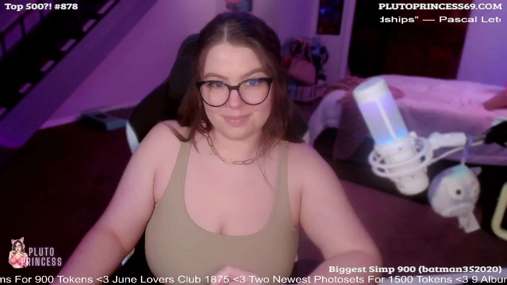 Gallery image thumbnail from PlutoPrincess's myfreecams stream on, 06/13/2024, 05:13 image 8 of 20