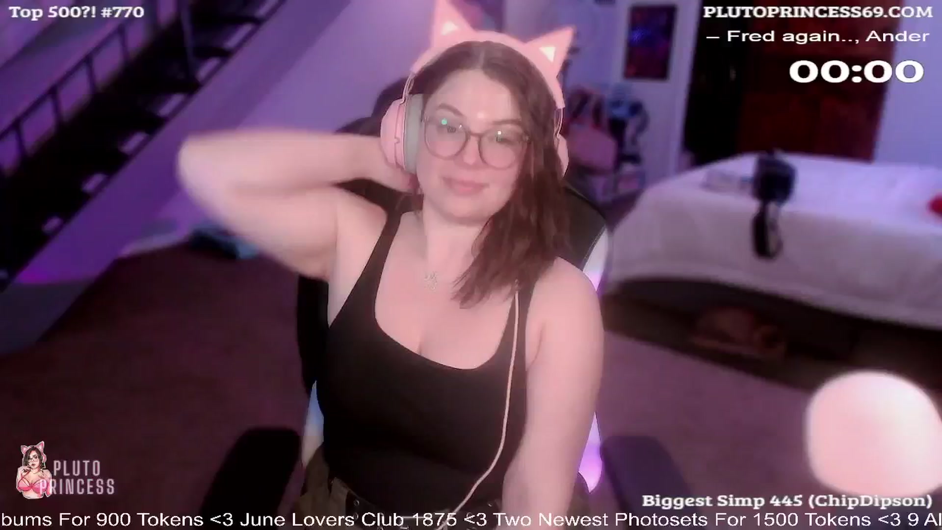 Gallery image thumbnail from PlutoPrincess's myfreecams stream on, 06/14/2024, 06:14 image 19 of 20