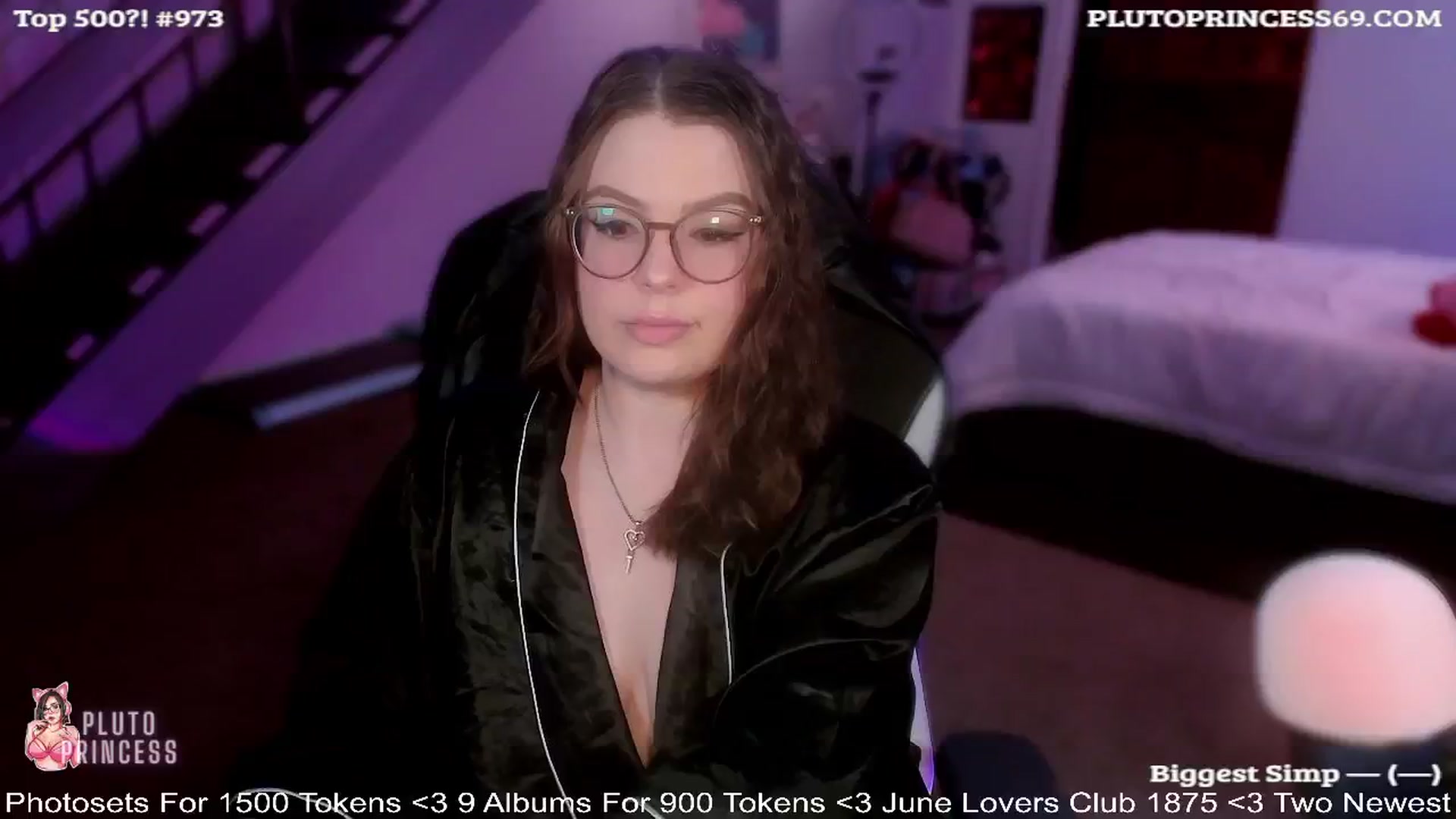 Gallery image thumbnail from PlutoPrincess's myfreecams stream on, 06/16/2024, 06:35 image 1 of 20
