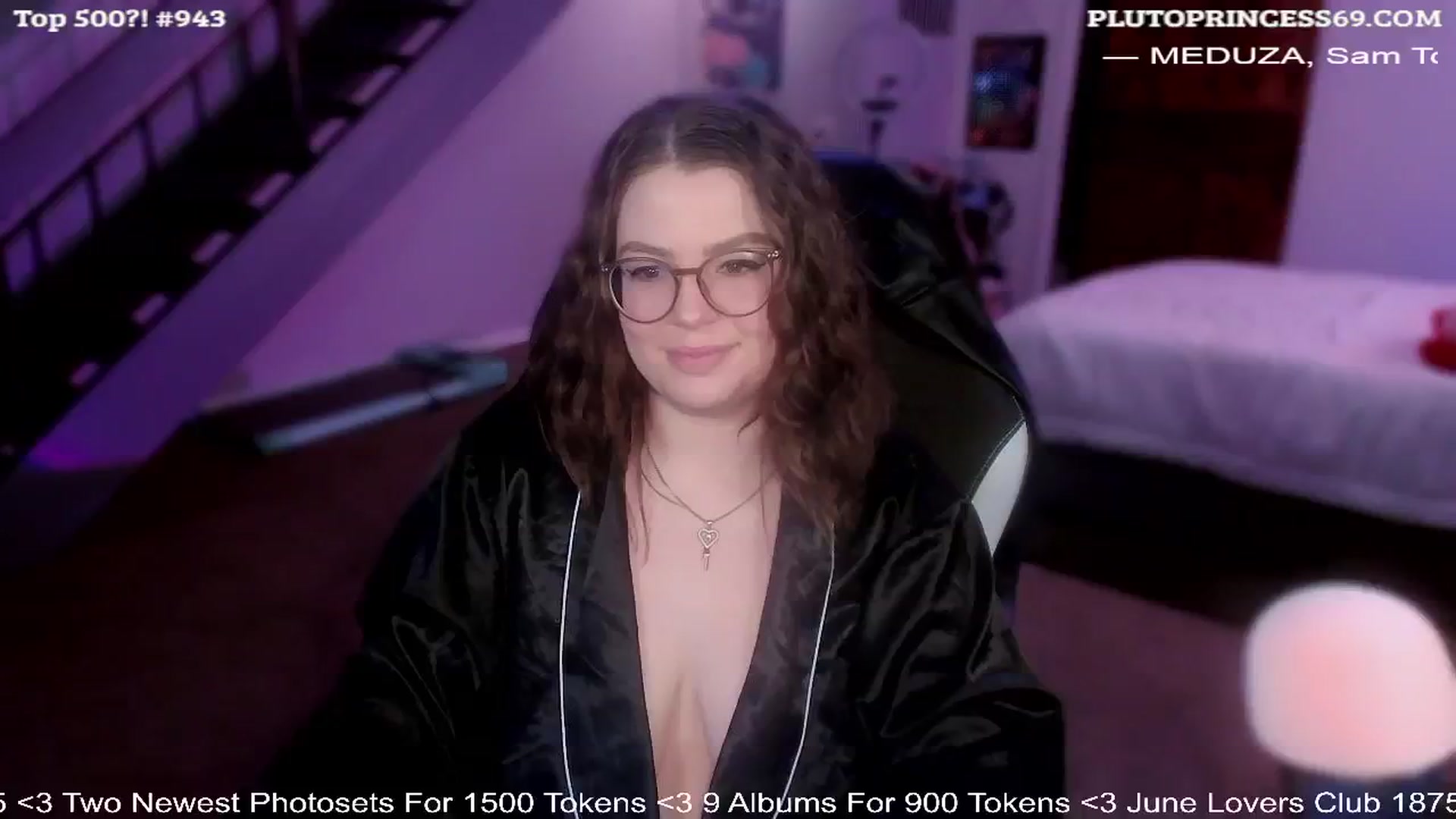 Gallery image thumbnail from PlutoPrincess's myfreecams stream on, 06/16/2024, 08:42 image 17 of 20