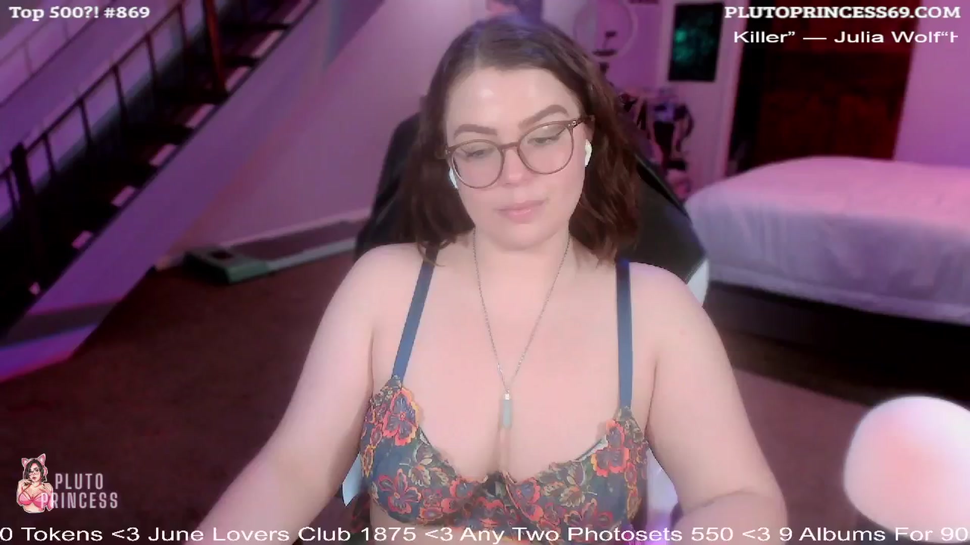 Gallery image thumbnail from PlutoPrincess's myfreecams stream on, 06/22/2024, 07:25 image 14 of 20