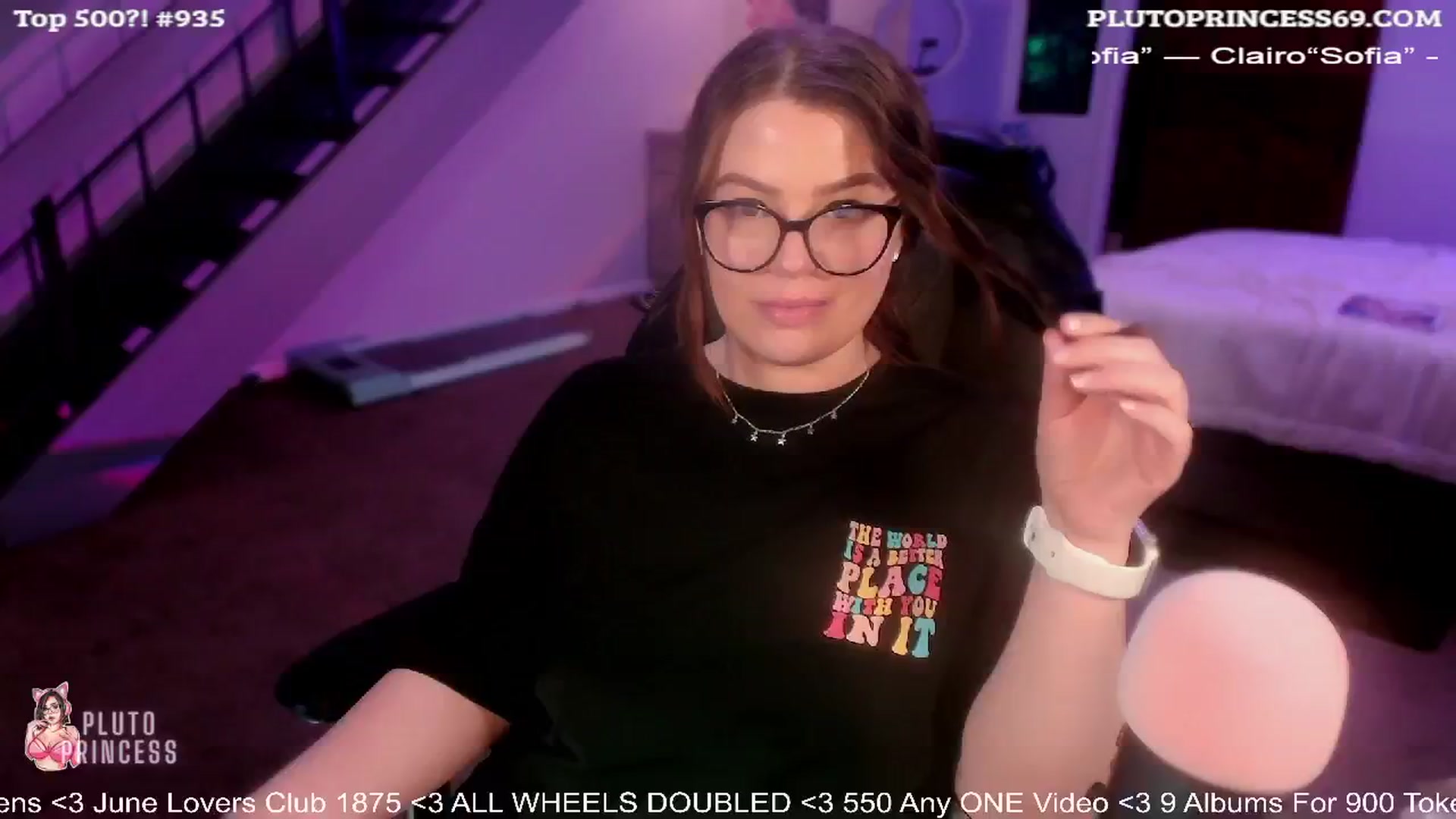Gallery image thumbnail from PlutoPrincess's myfreecams stream on, 06/26/2024, 05:21 image 11 of 20
