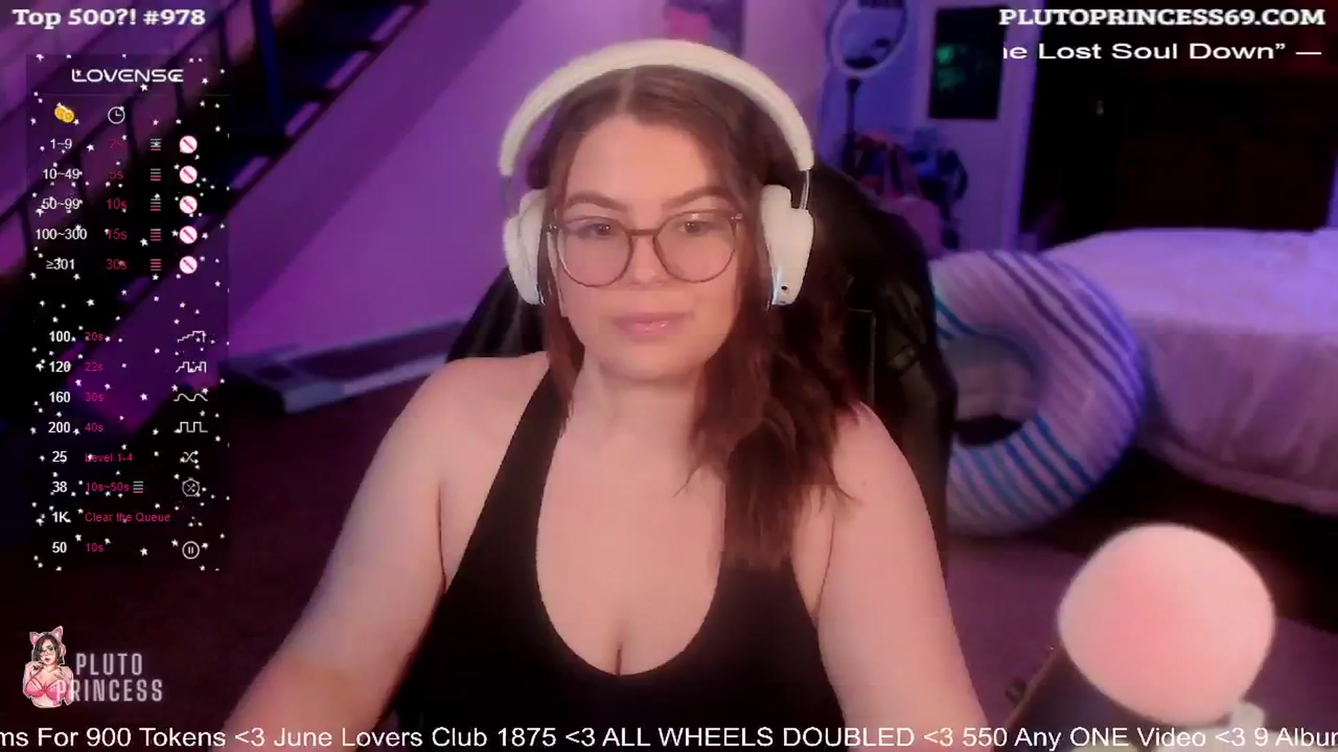 Gallery image thumbnail from PlutoPrincess's myfreecams stream on, 06/27/2024, 05:18 image 10 of 20