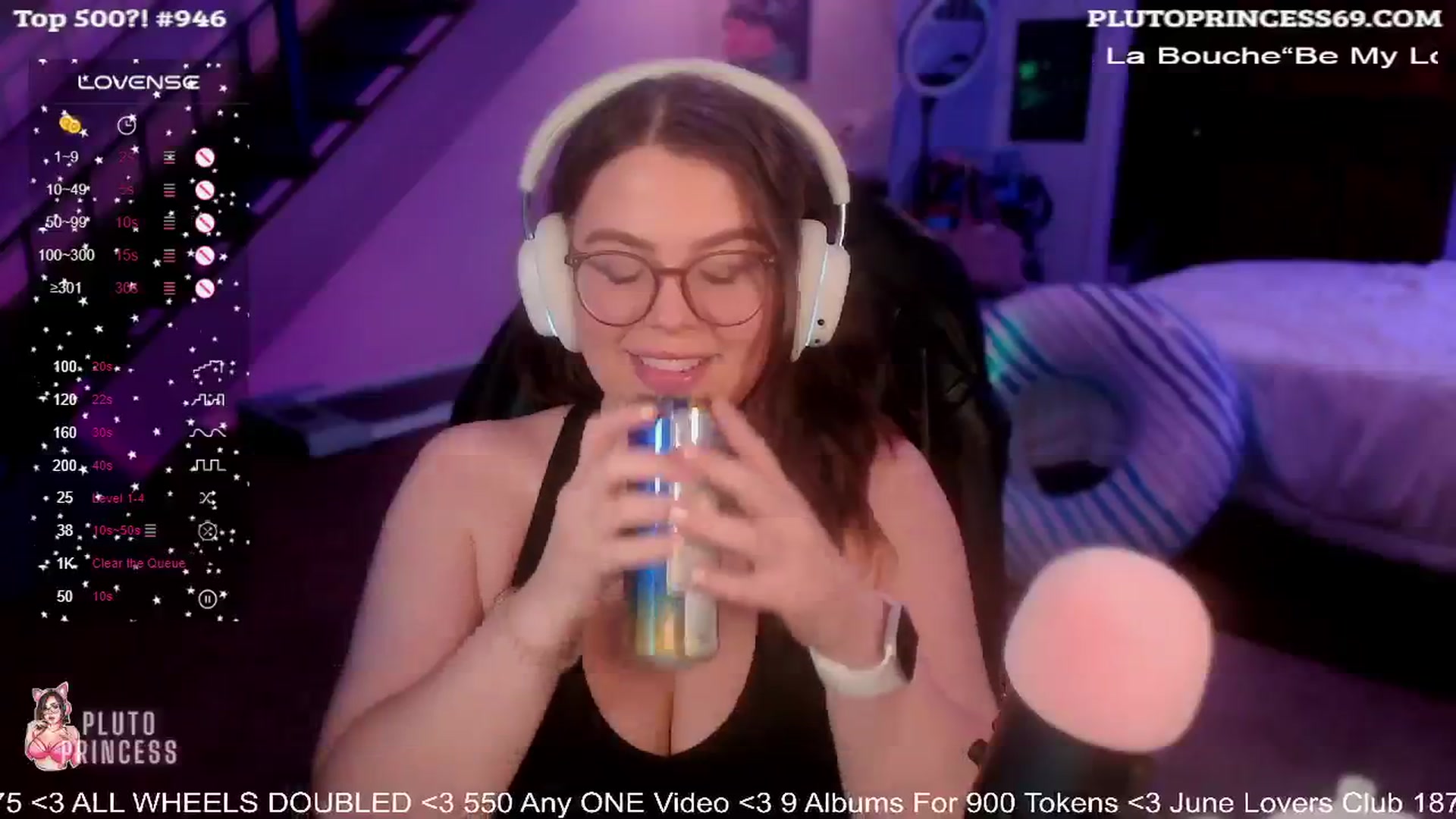 Gallery image thumbnail from PlutoPrincess's myfreecams stream on, 06/27/2024, 05:18 image 15 of 20