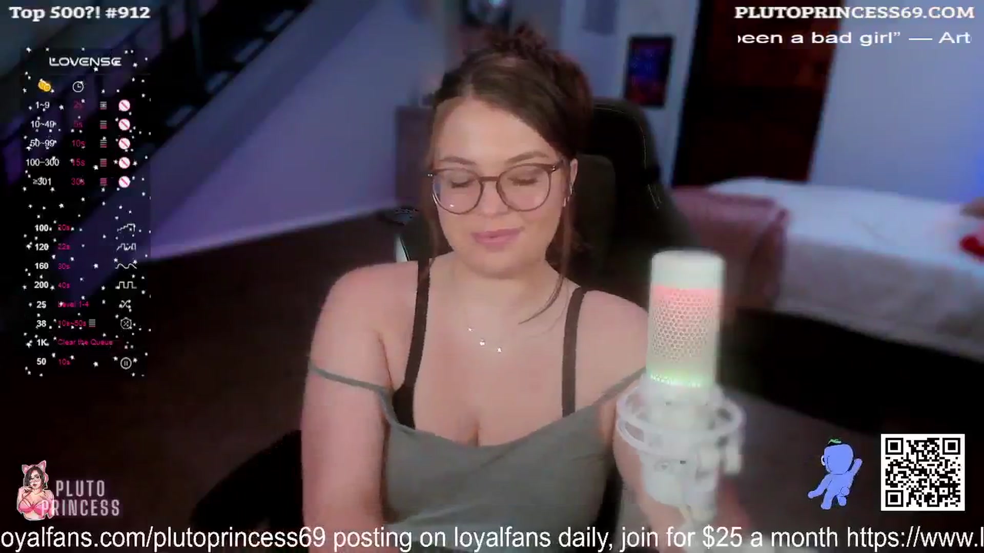 Gallery image thumbnail from PlutoPrincess's myfreecams stream on, 07/24/2024, 05:09 image 19 of 20