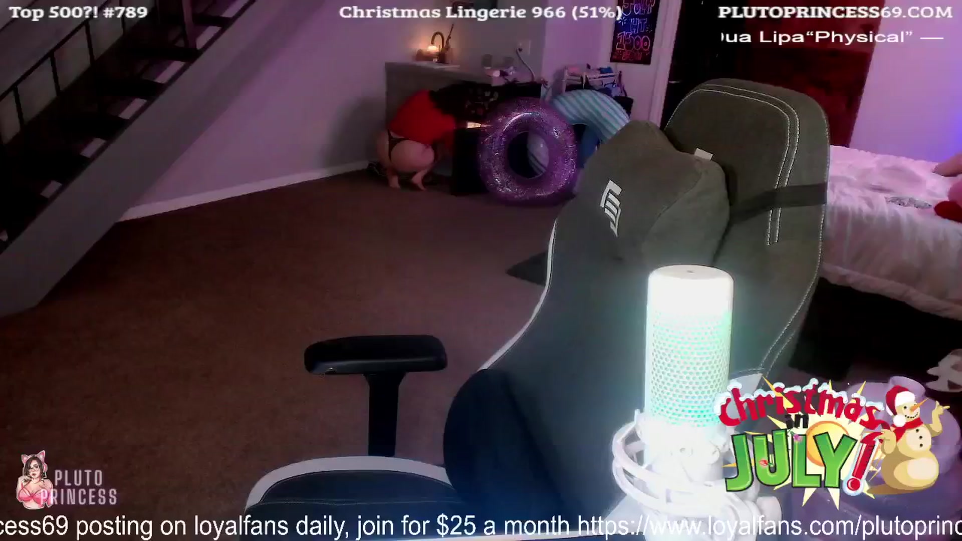 Gallery image thumbnail from PlutoPrincess's myfreecams stream on, 07/30/2024, 05:36 image 10 of 20