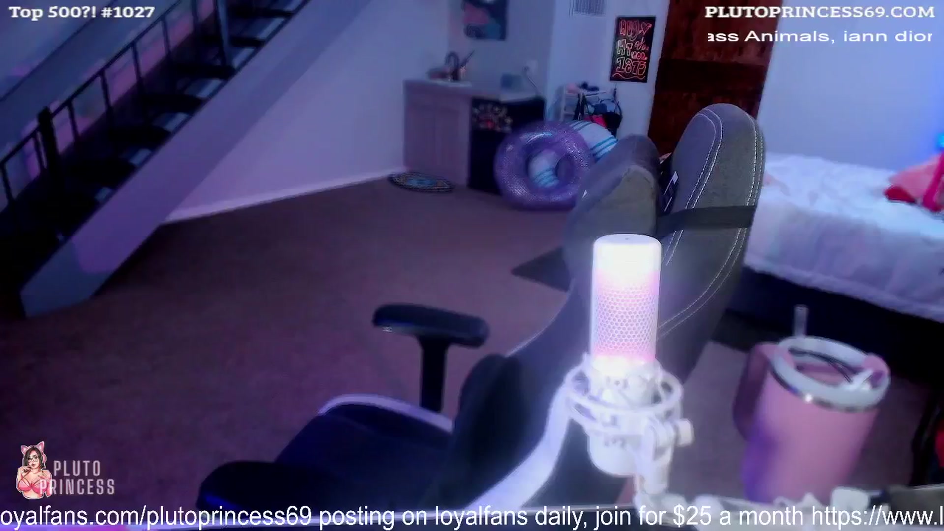 Gallery image thumbnail from PlutoPrincess's myfreecams stream on, 08/10/2024, 06:58 image 16 of 20