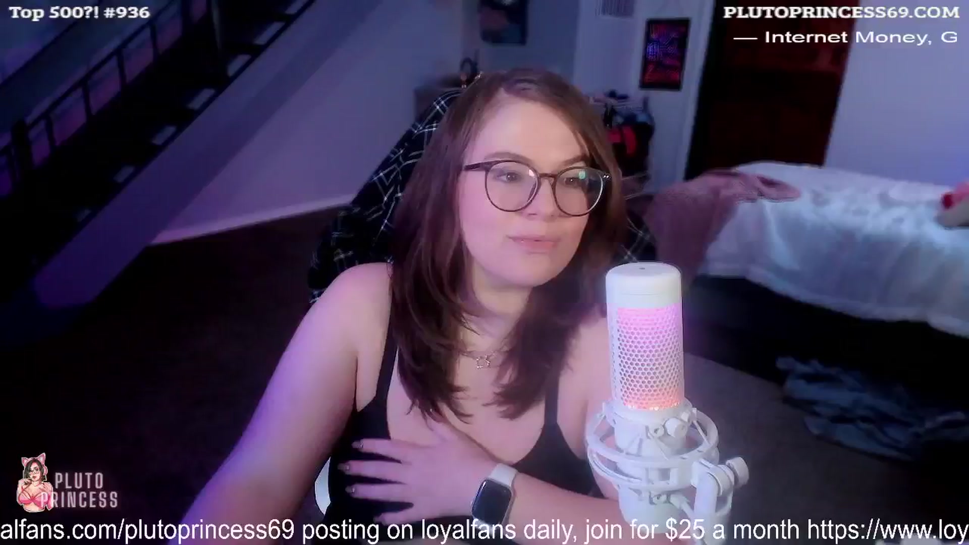 Gallery image thumbnail from PlutoPrincess's myfreecams stream on, 08/13/2024, 07:28 image 6 of 20